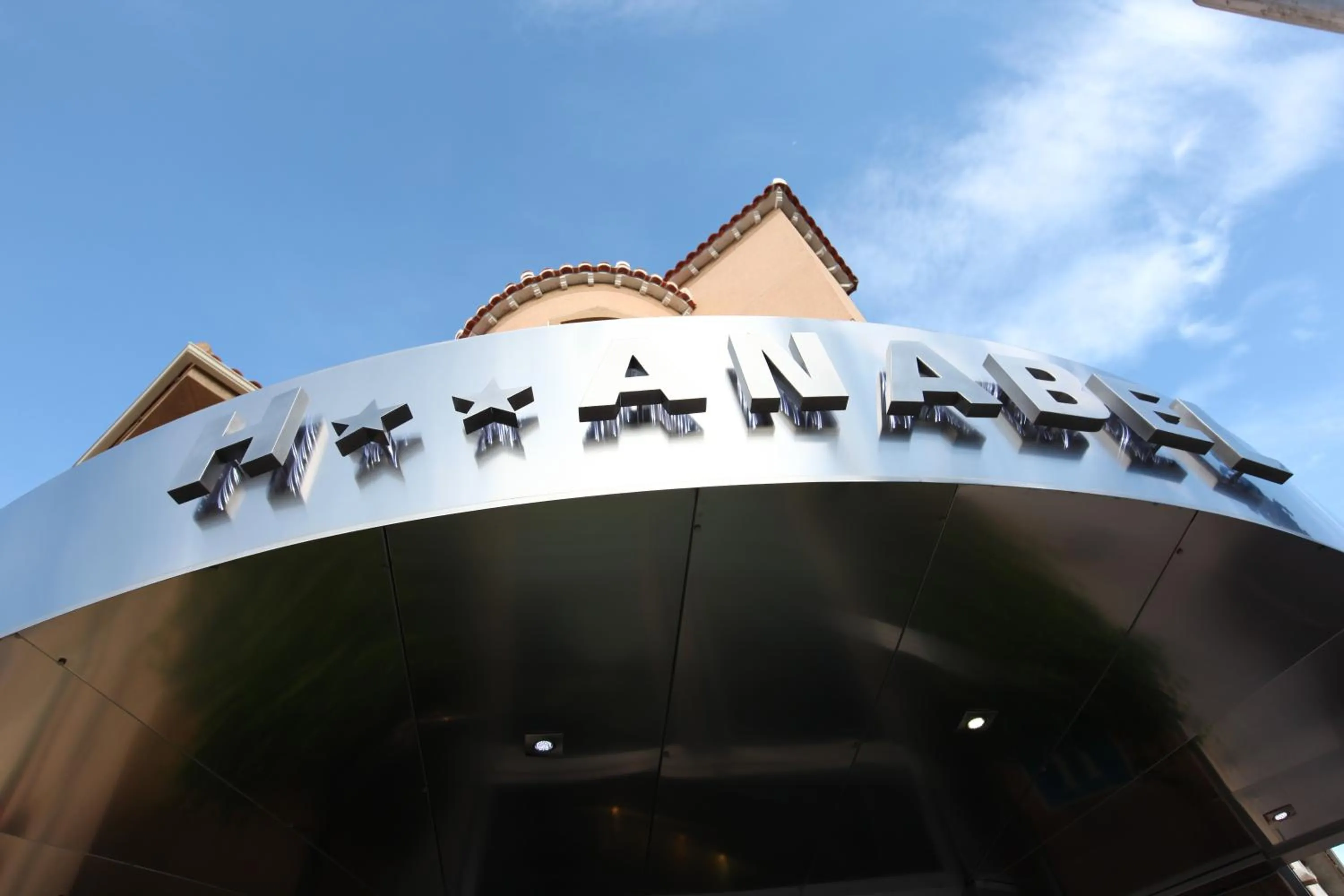 Facade/entrance in Hotel Anabel Baza