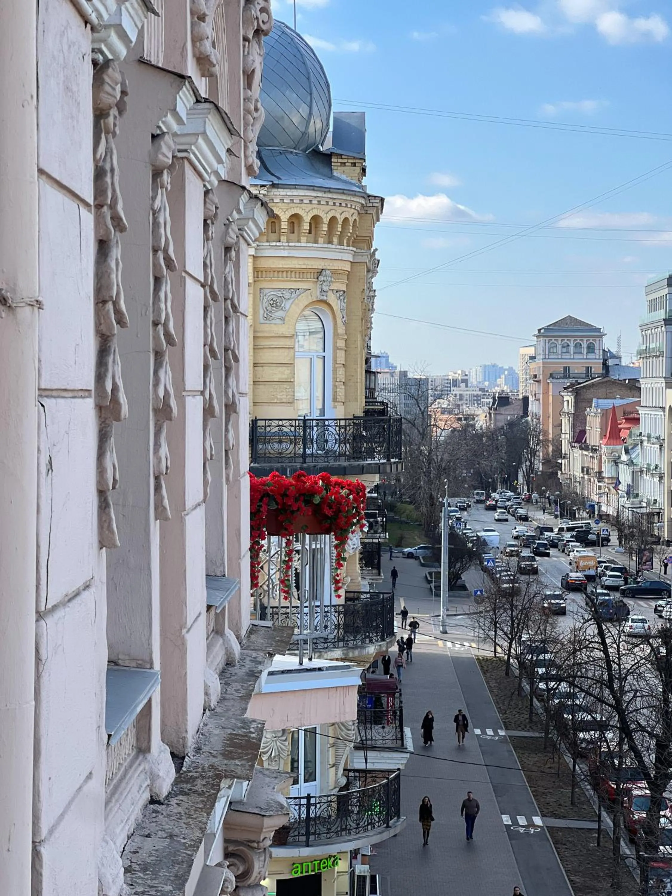 Royal Grand Hotel
