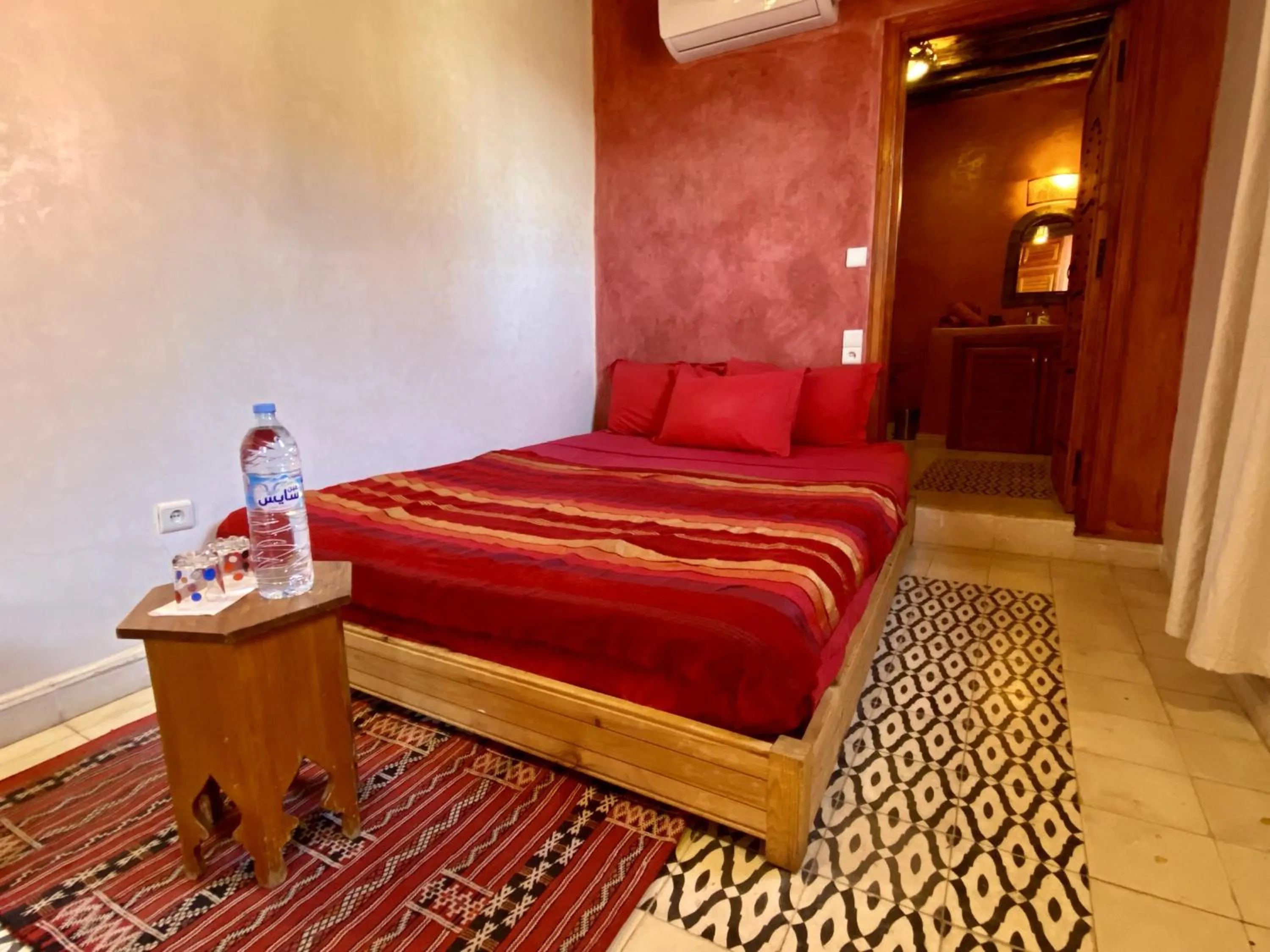 Bedroom, Bed in Riad Prada
