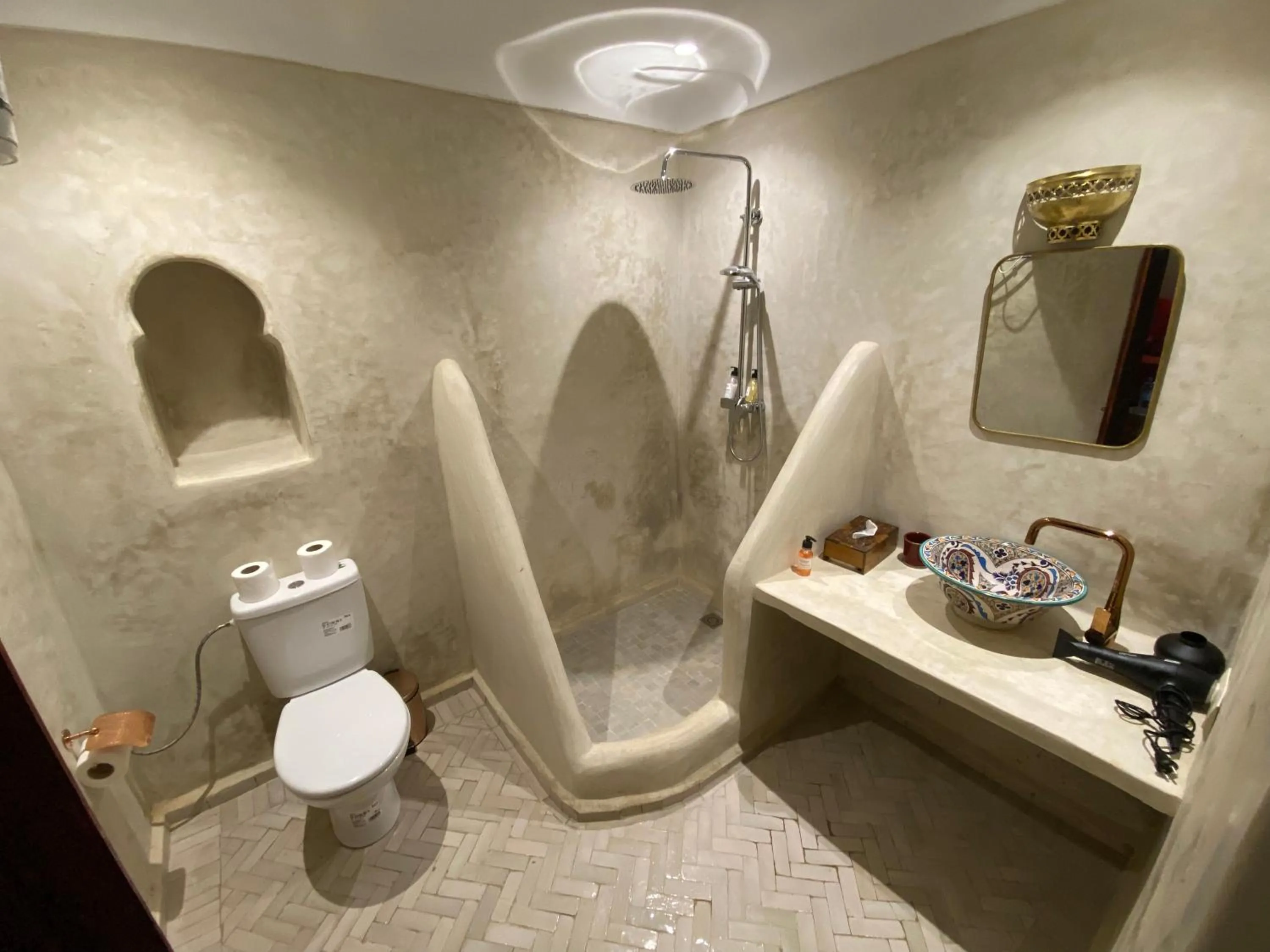 Shower in Riad Prada