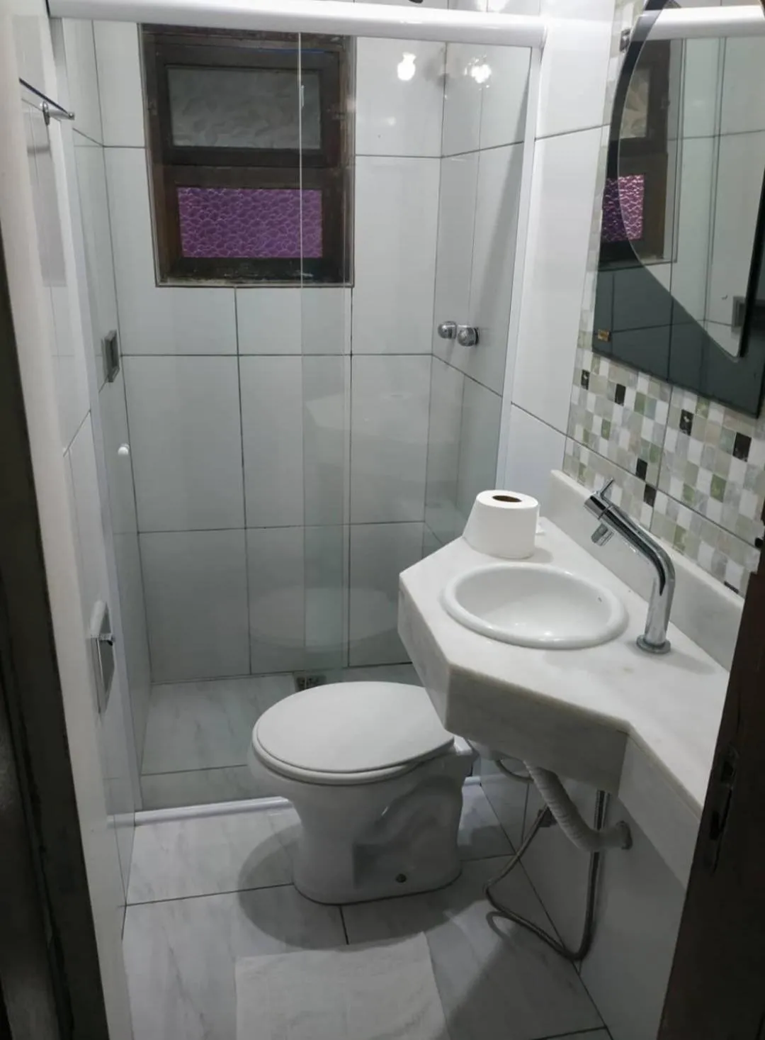 Shower in Alfa Mar Pousada