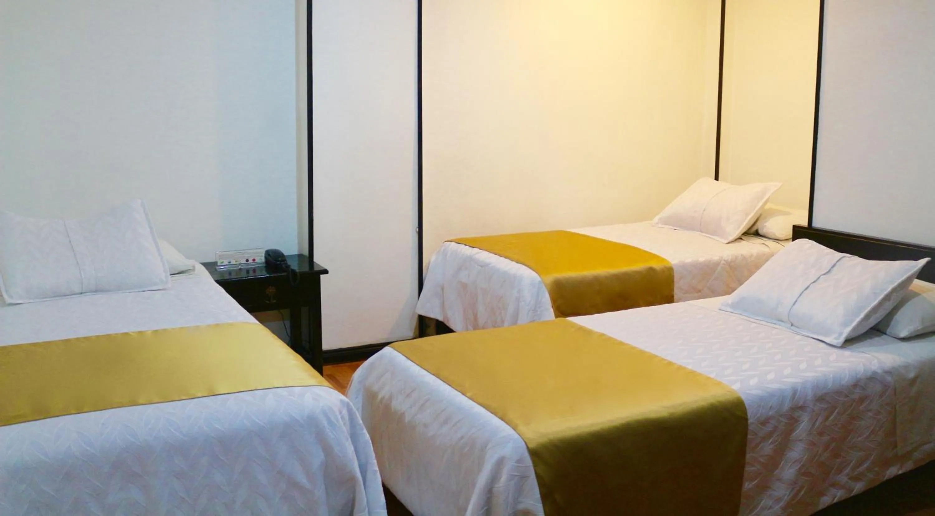 Bed in Hotel Ferrovial Corferias