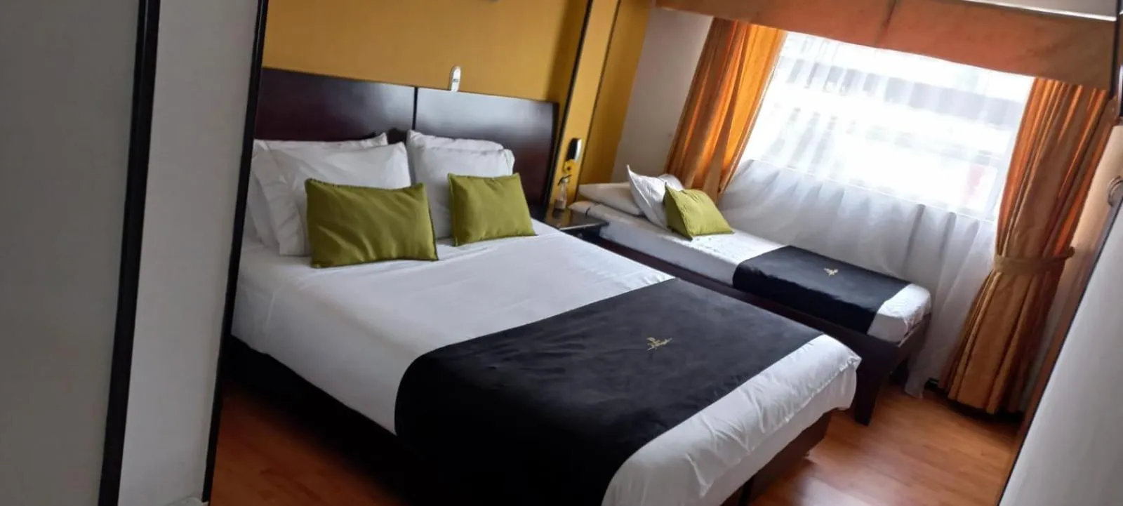 Bed in Hotel Ferrovial Corferias