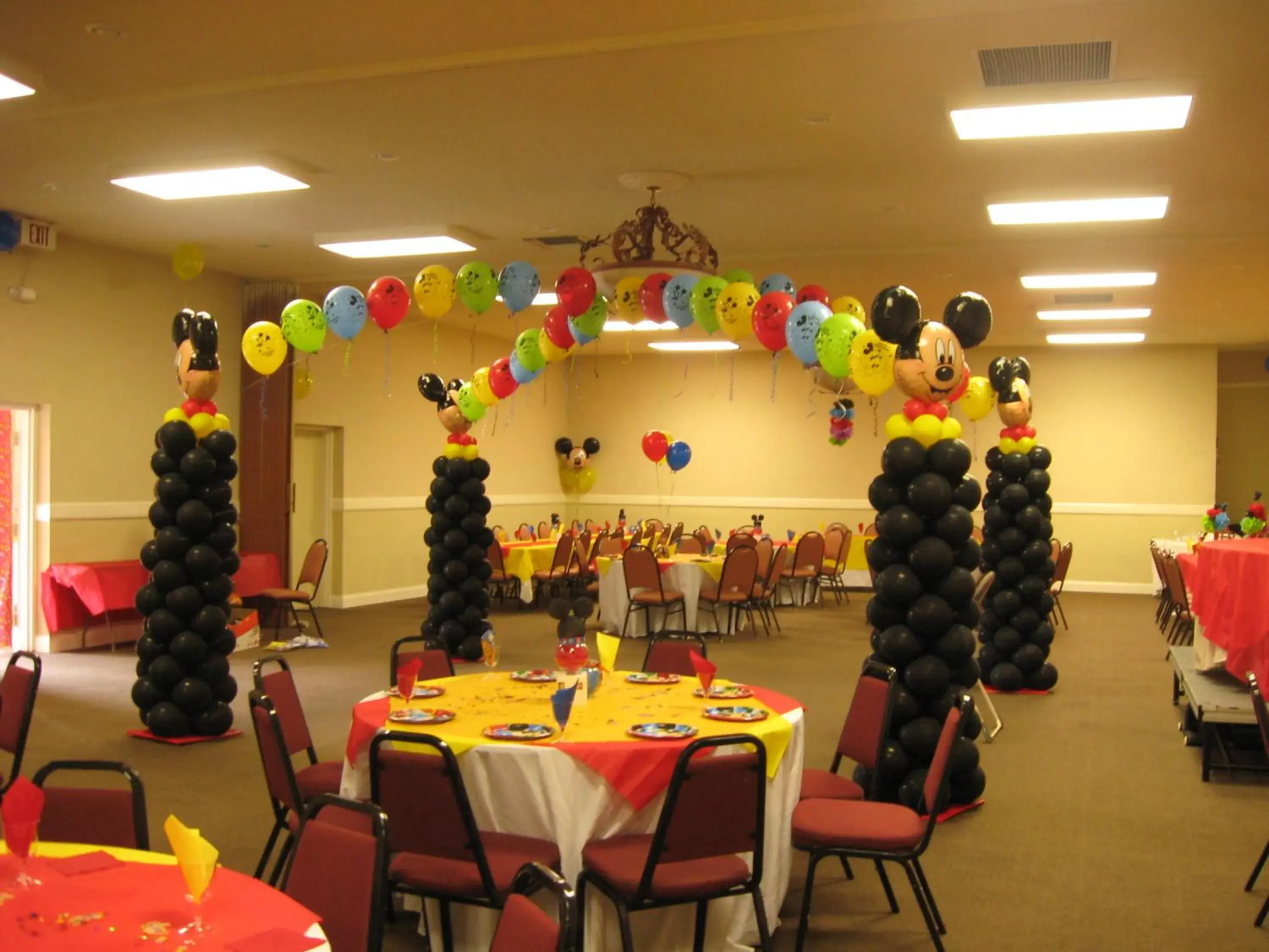 Banquet/Function facilities, Restaurant/Places to Eat in Country Hearth Inn & Suites Marietta