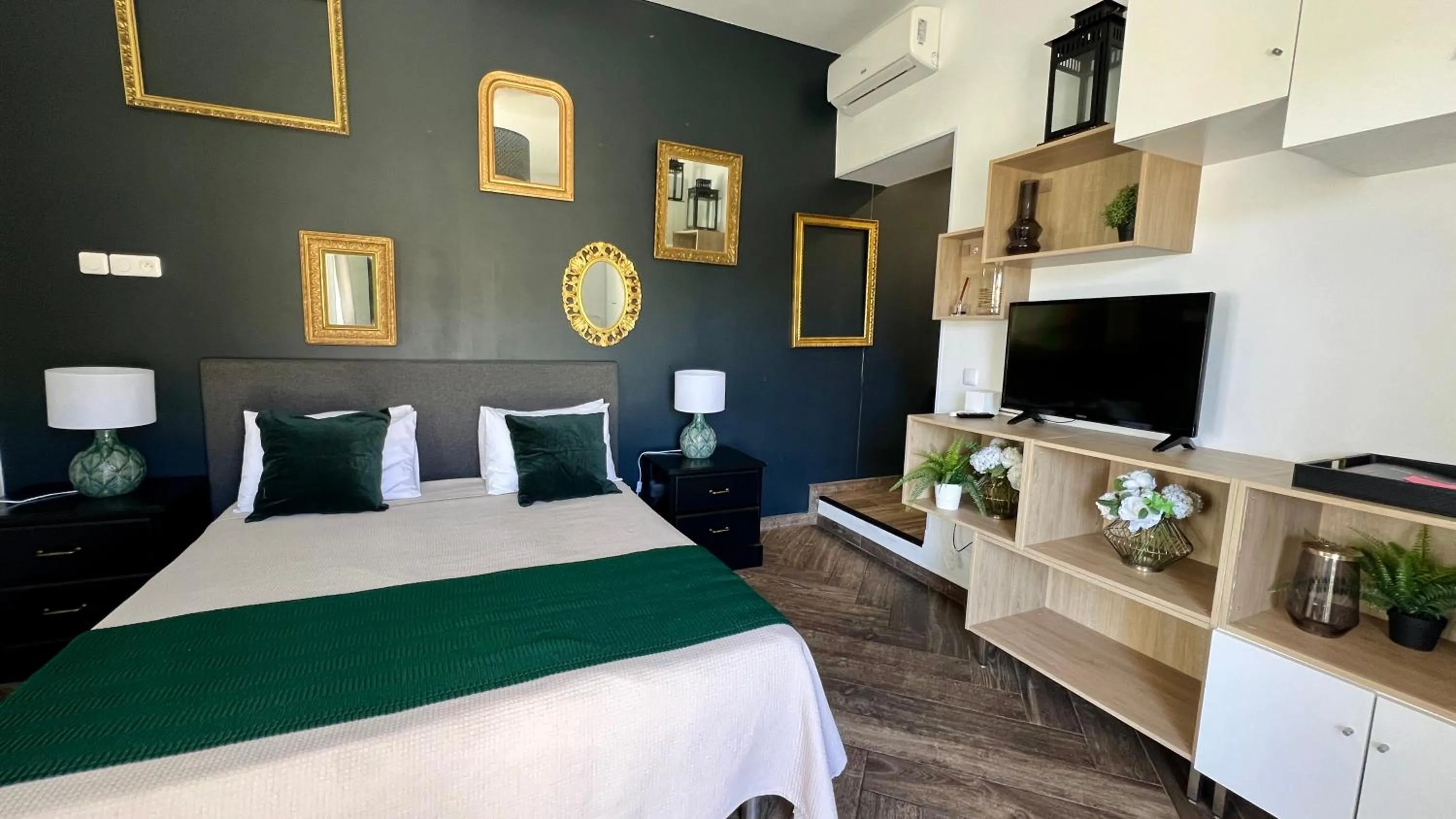 Bed in Appartement chic proche de la mer