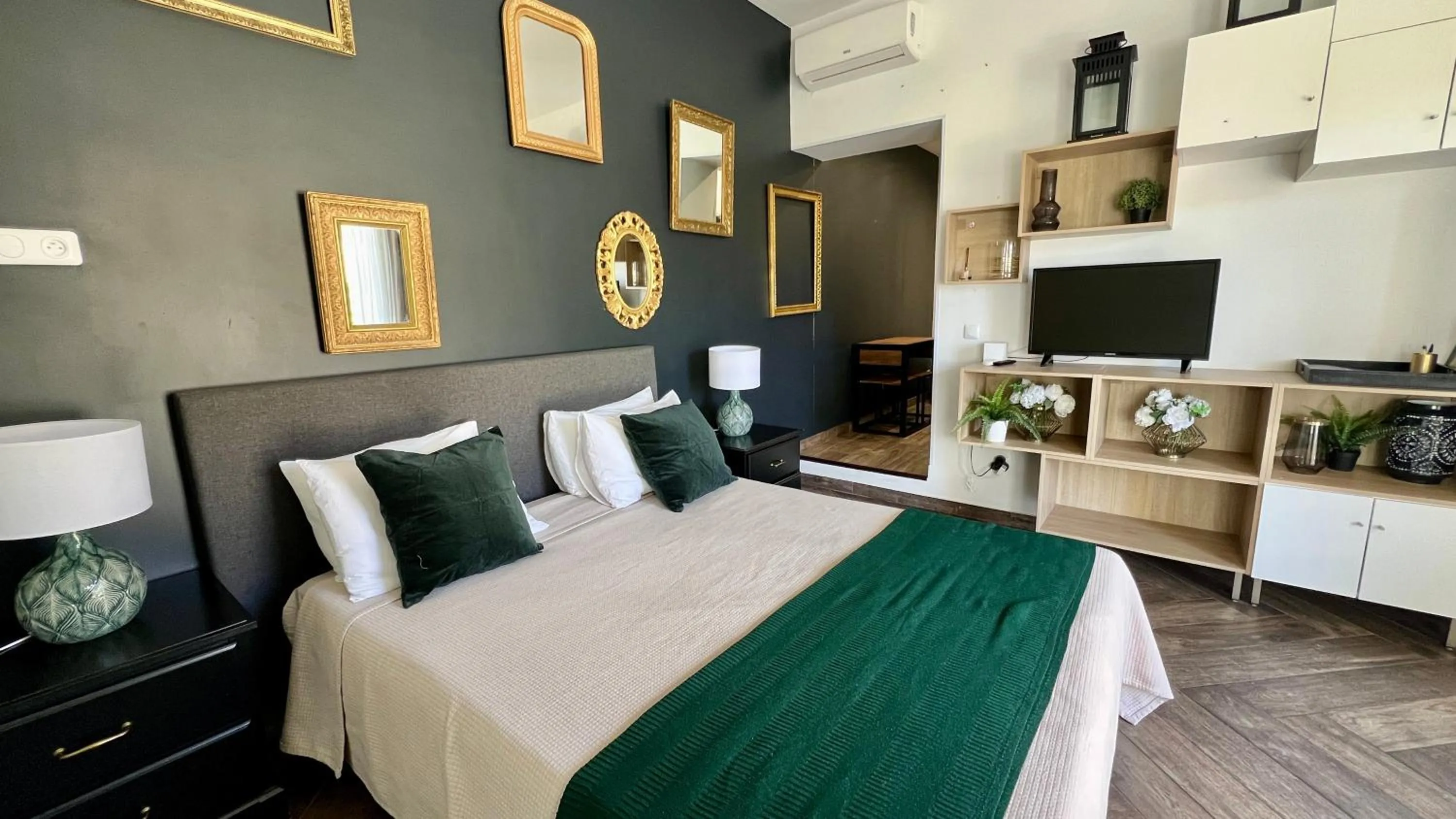 Apartment in Appartement chic proche de la mer