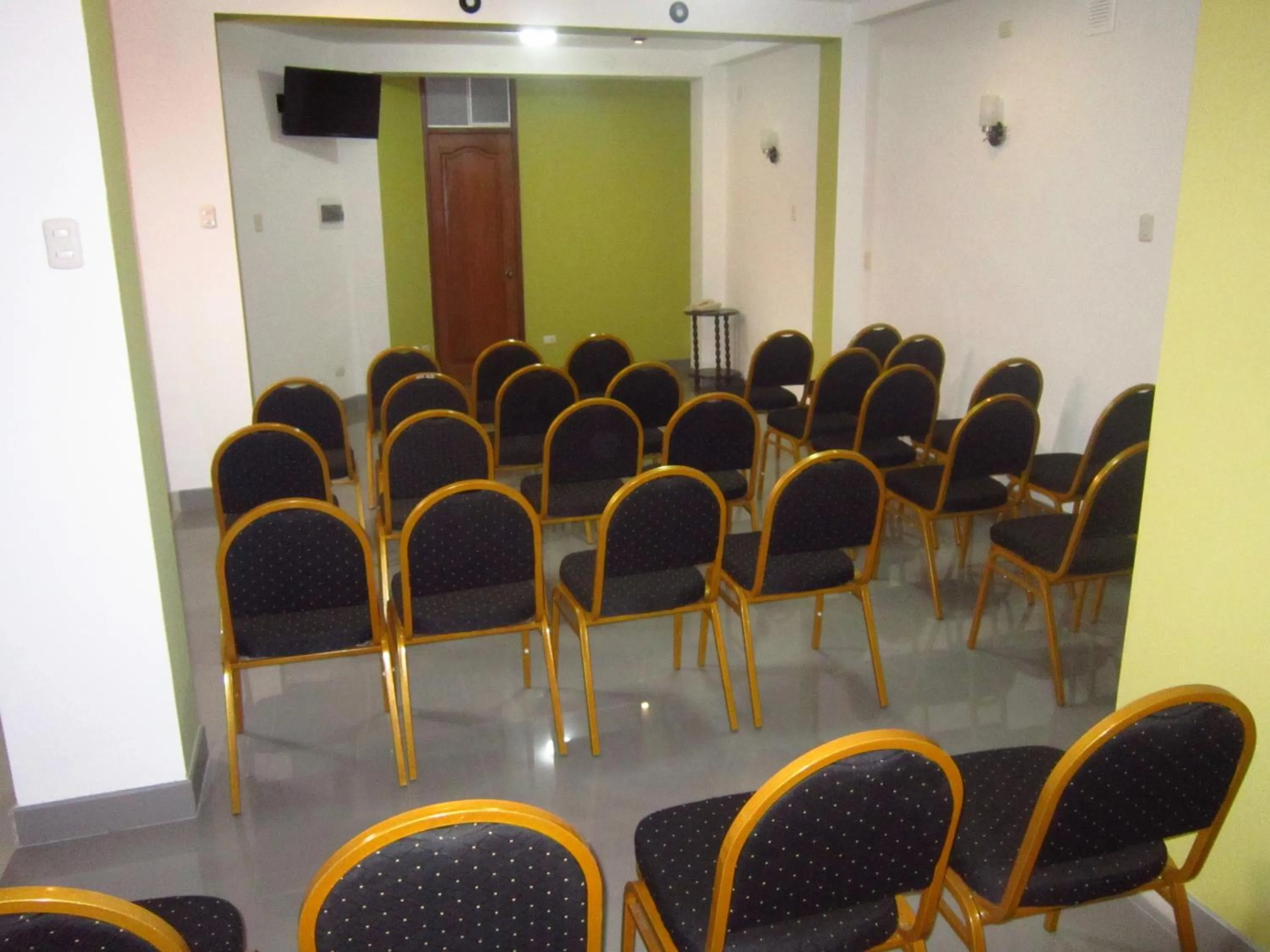 Meeting/conference room in Hotel Plaza Trujillo