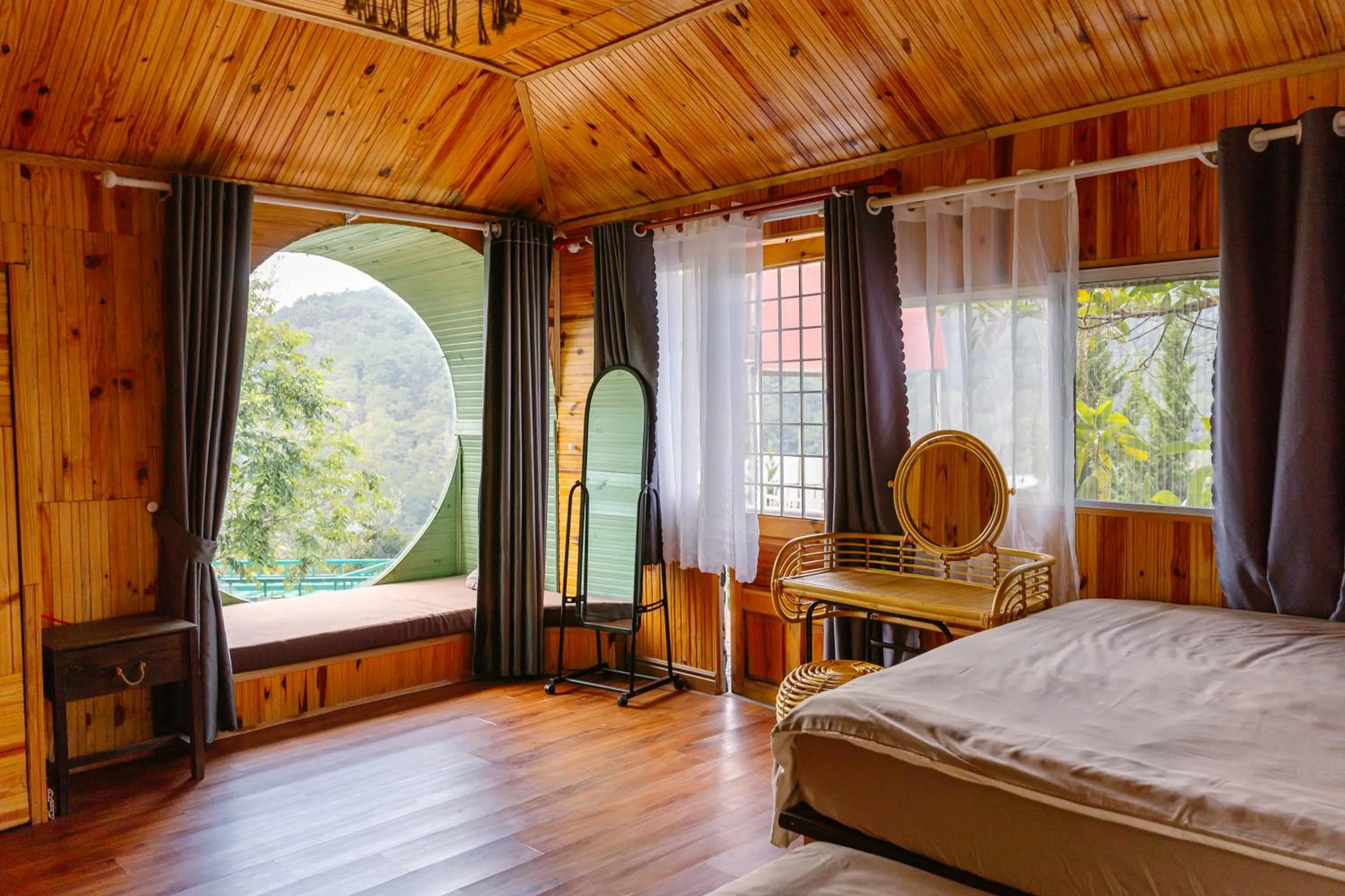 Bed in Hoàng Gia Trang