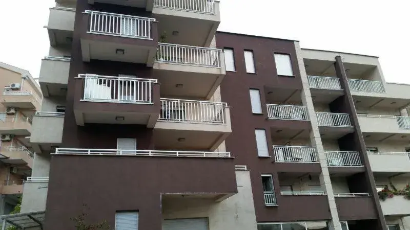 Two-Bedroom Apartment in Dvosoban stan, Babin Do, Budva sa garazom Two-Bedroom Apartment in Dvosoban stan, Babin Do, Budva sa garazom