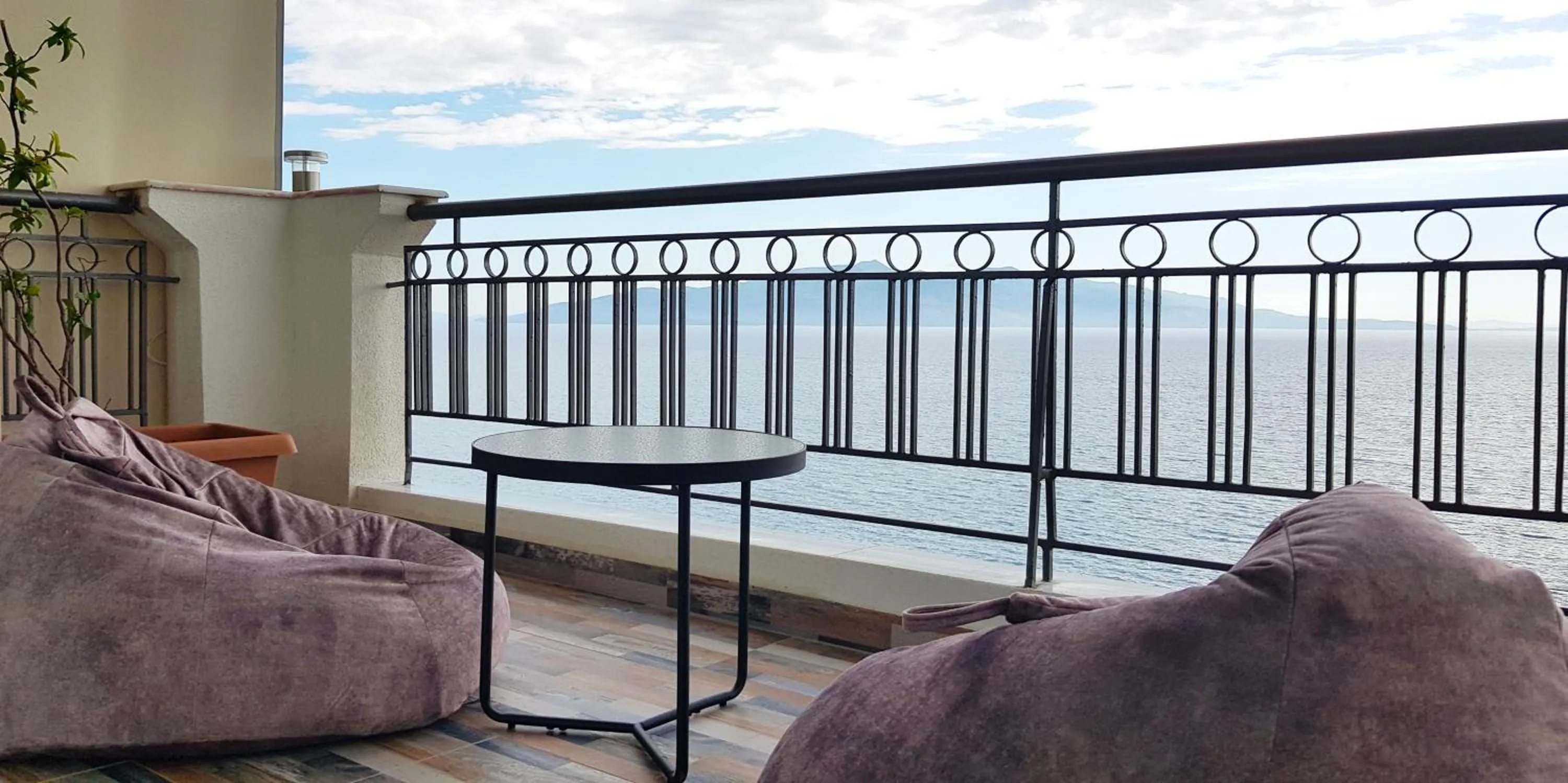 Balcony/Terrace in Asi Rooftop Hotel