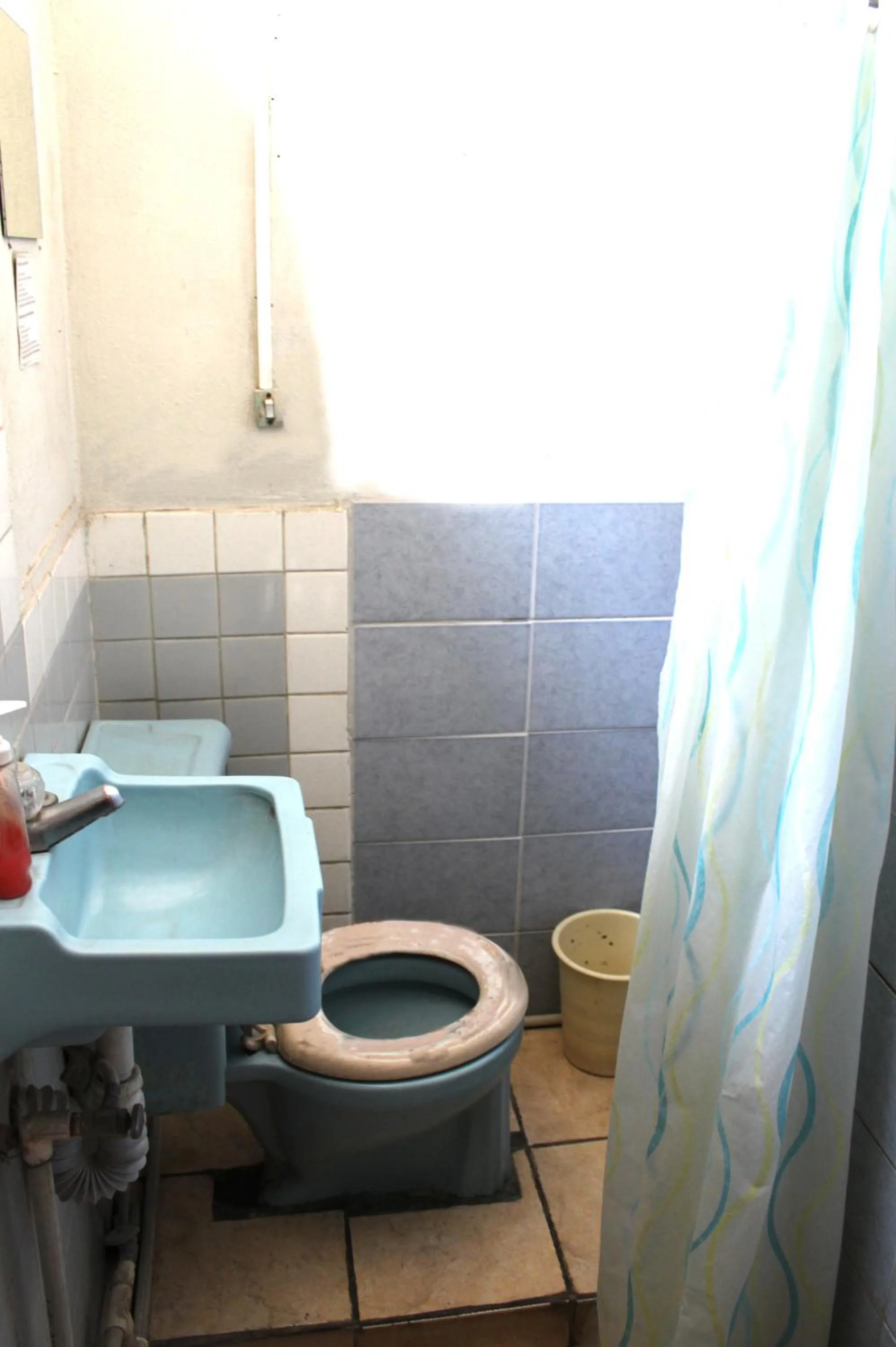 Bathroom in Ximenas Guest House