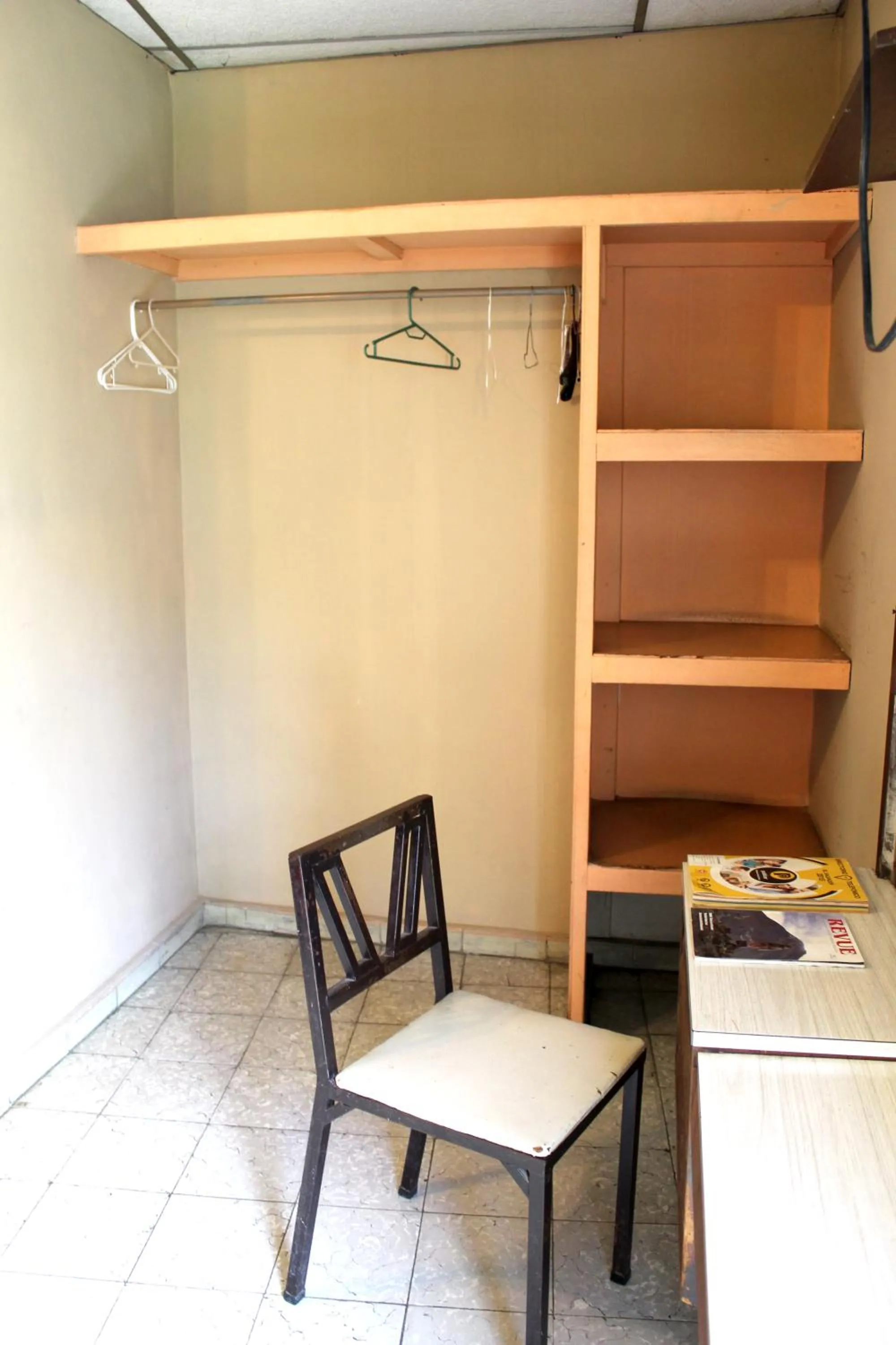 Photo of the whole room in Ximenas Guest House