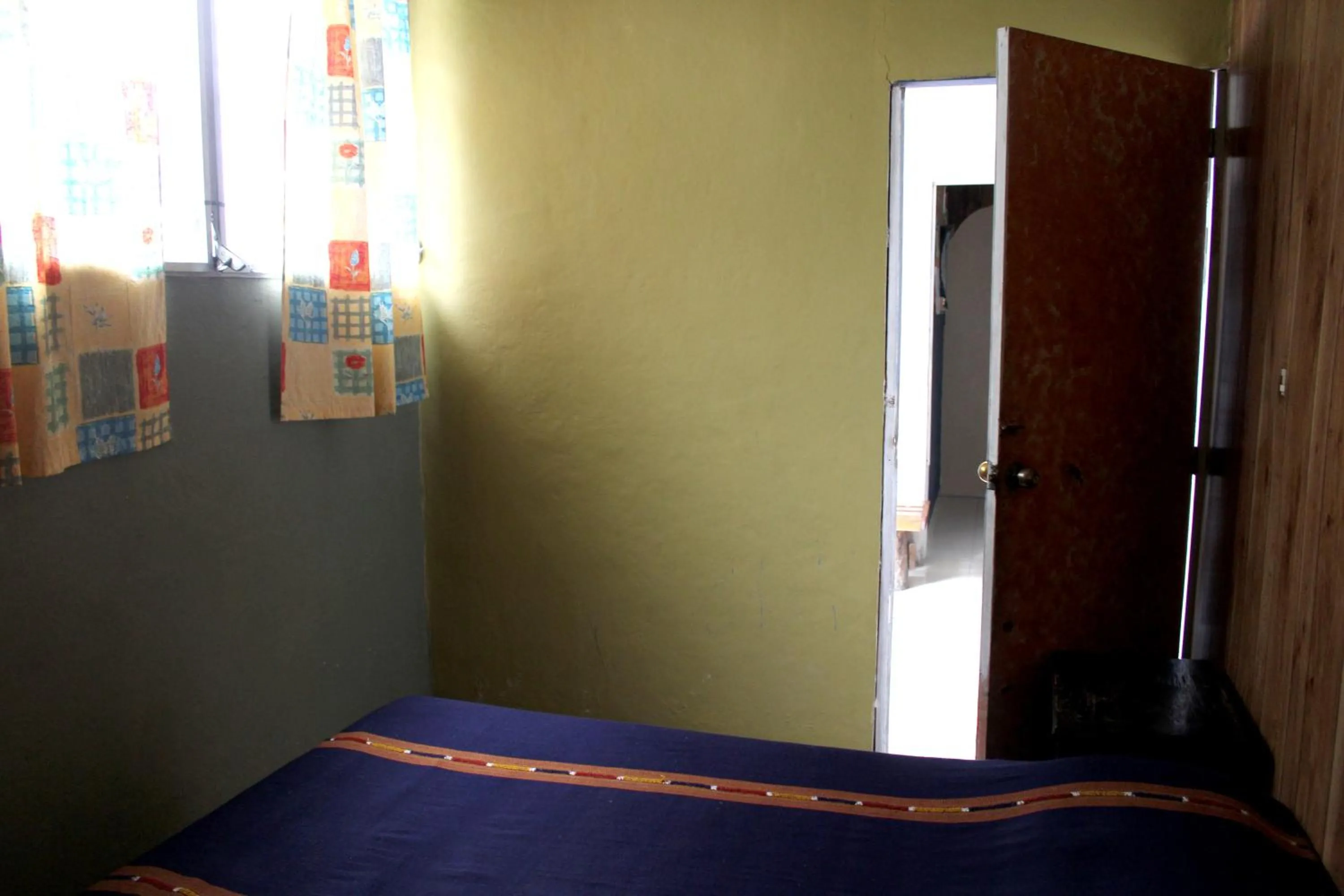 Photo of the whole room, Bed in Ximenas Guest House