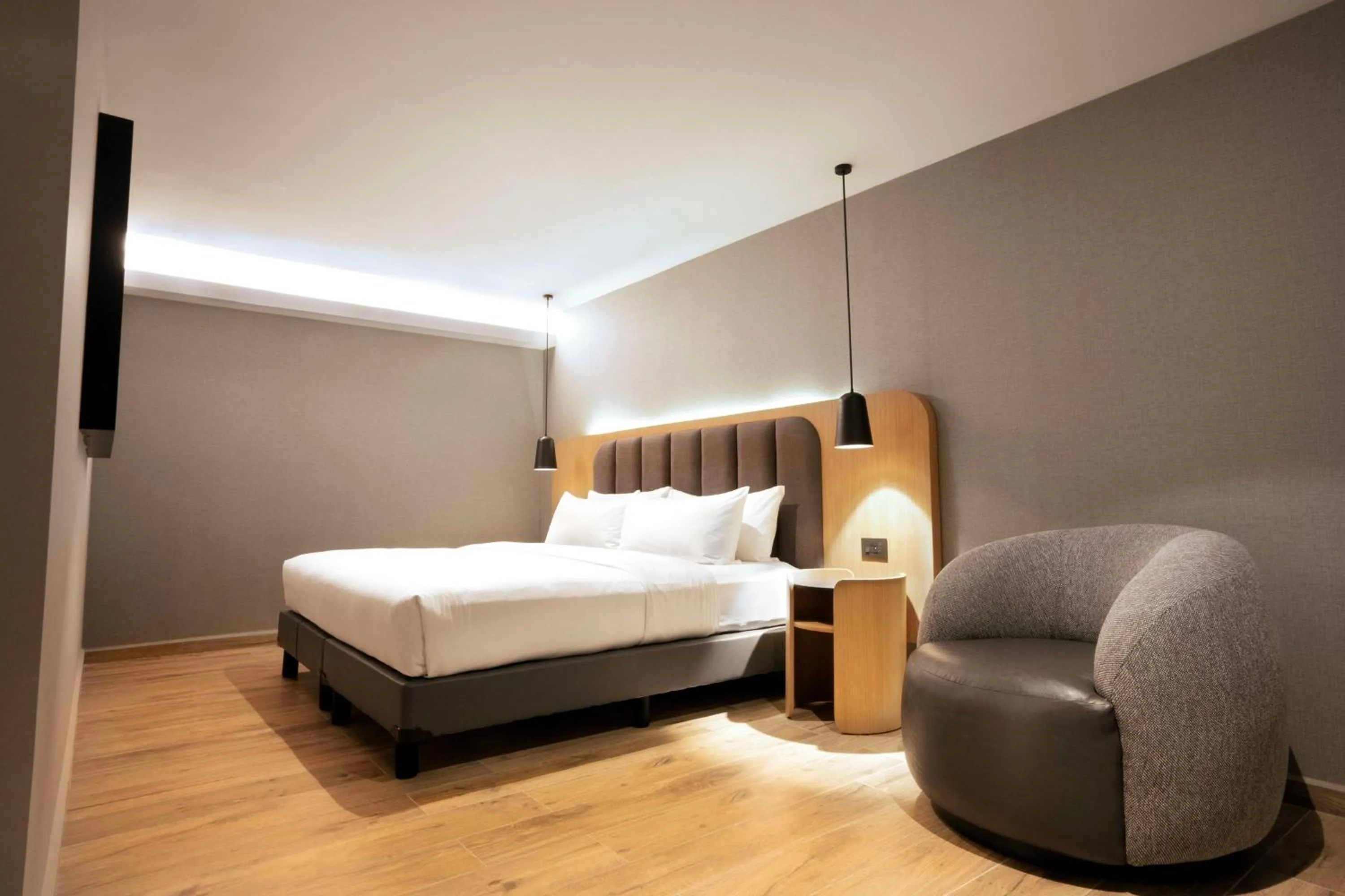 Bed in Hilton Mexico City Airport