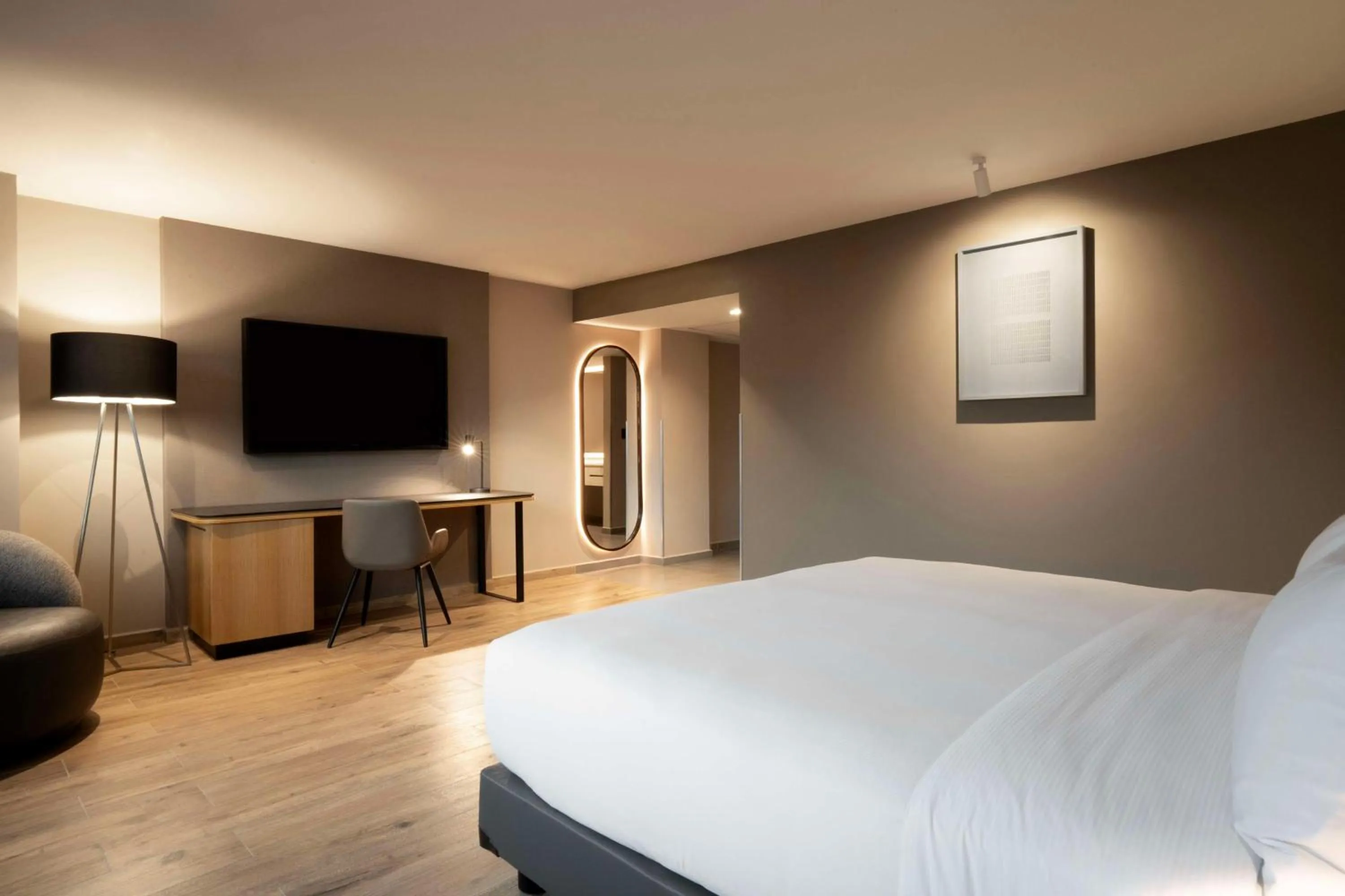 Bedroom, Bed in Hilton Mexico City Airport