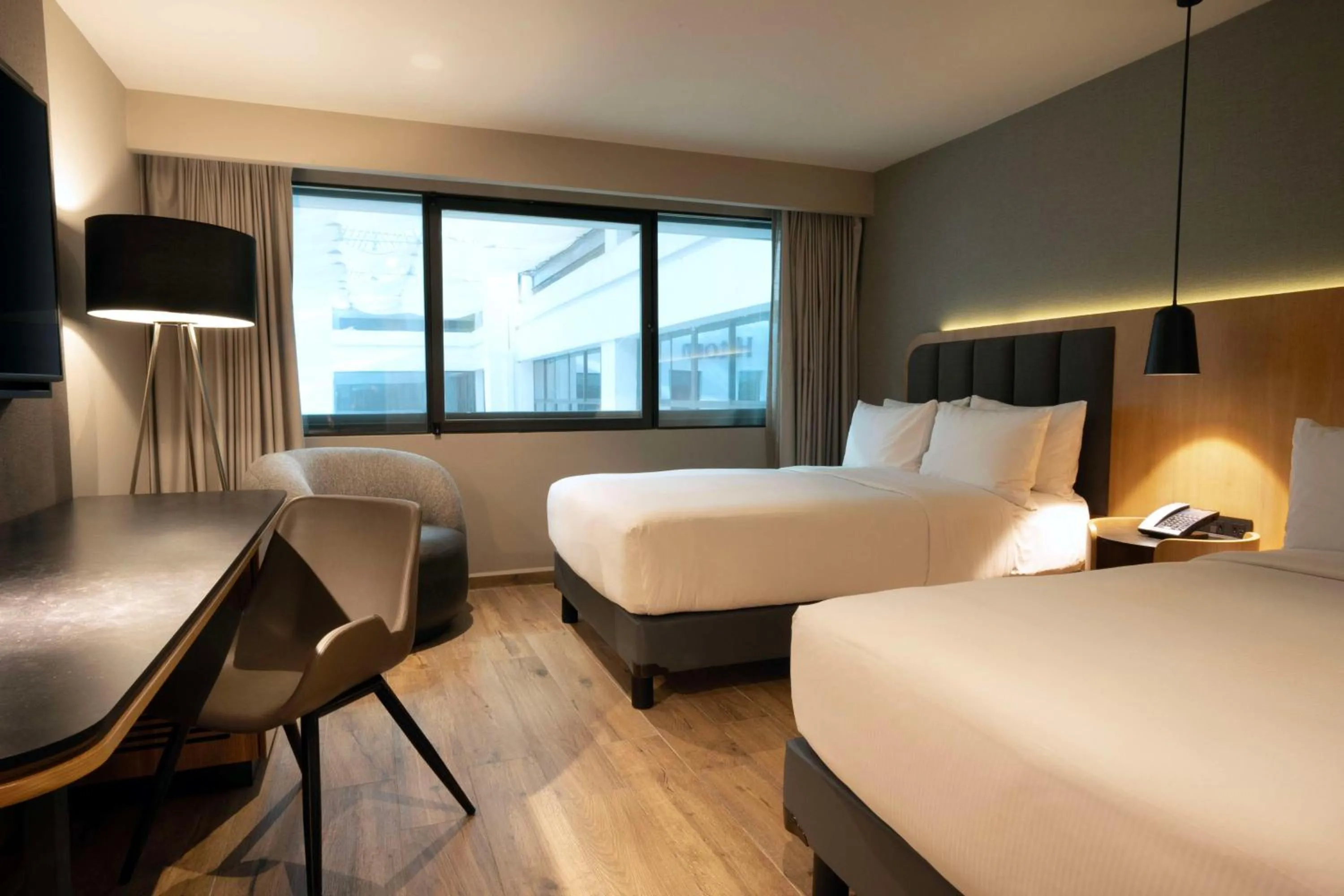 Bed in Hilton Mexico City Airport