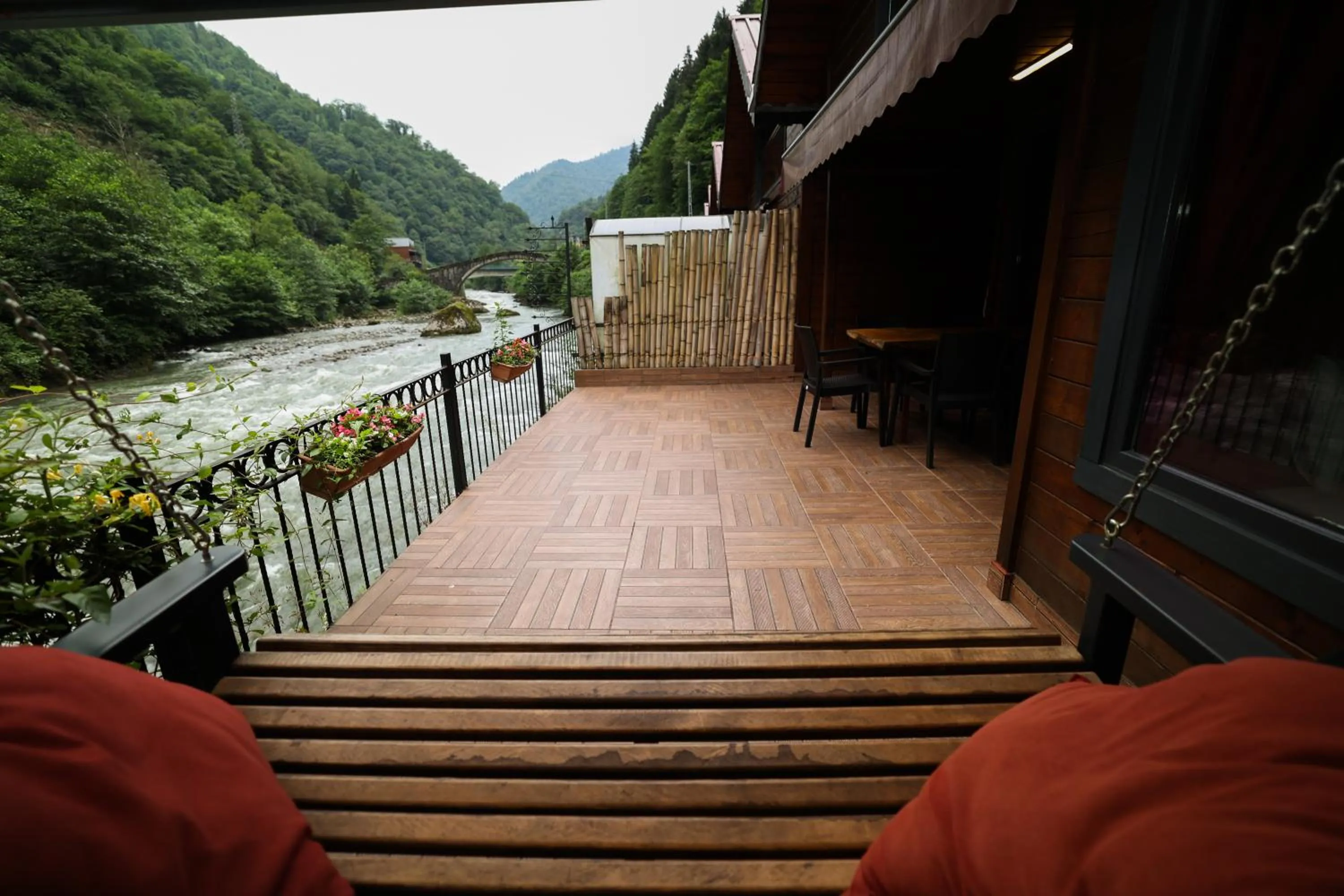 Balcony/Terrace in TUVA VİLLA Bungalov