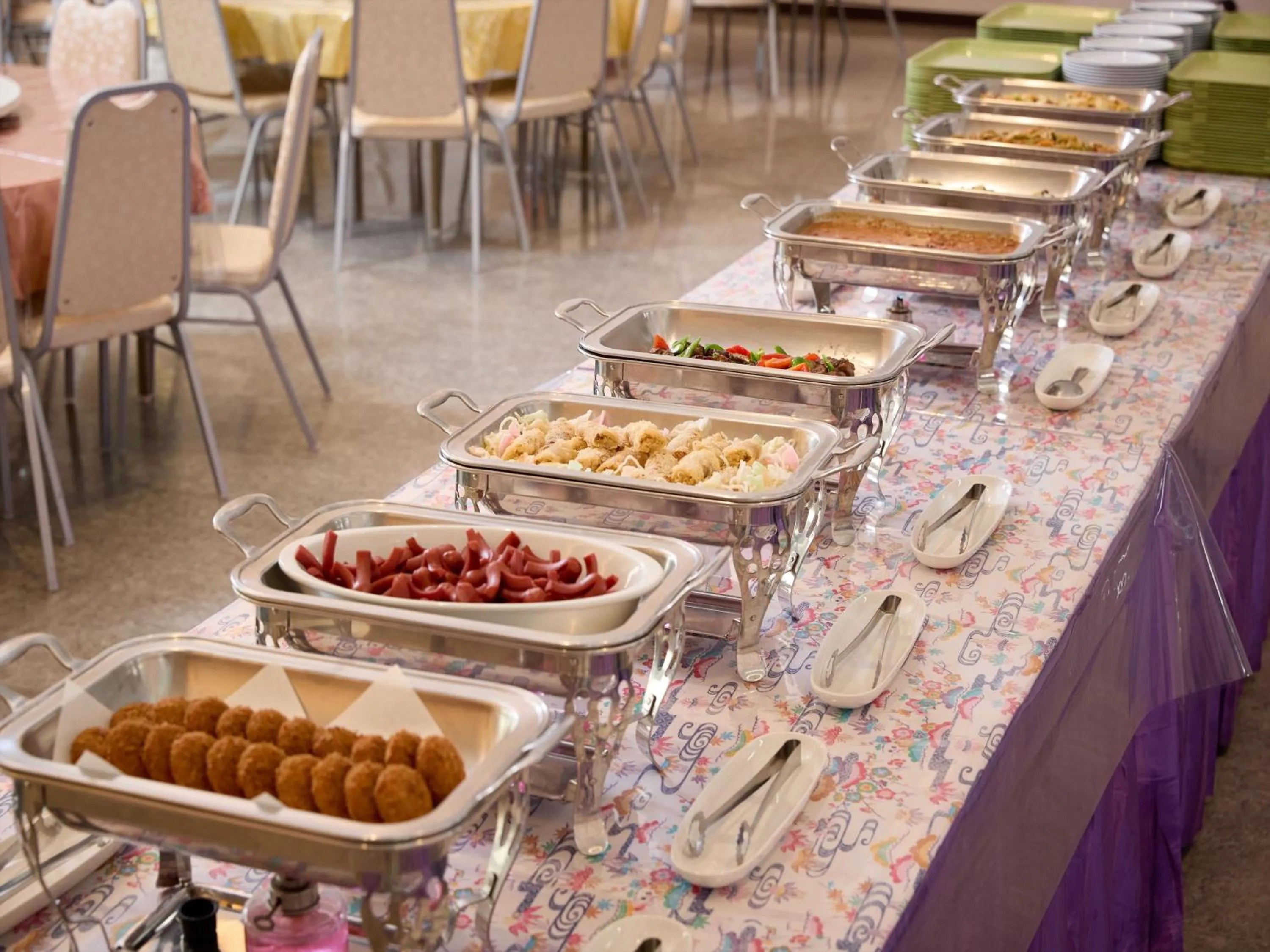 Dinner in Hotel Miyuki Beach