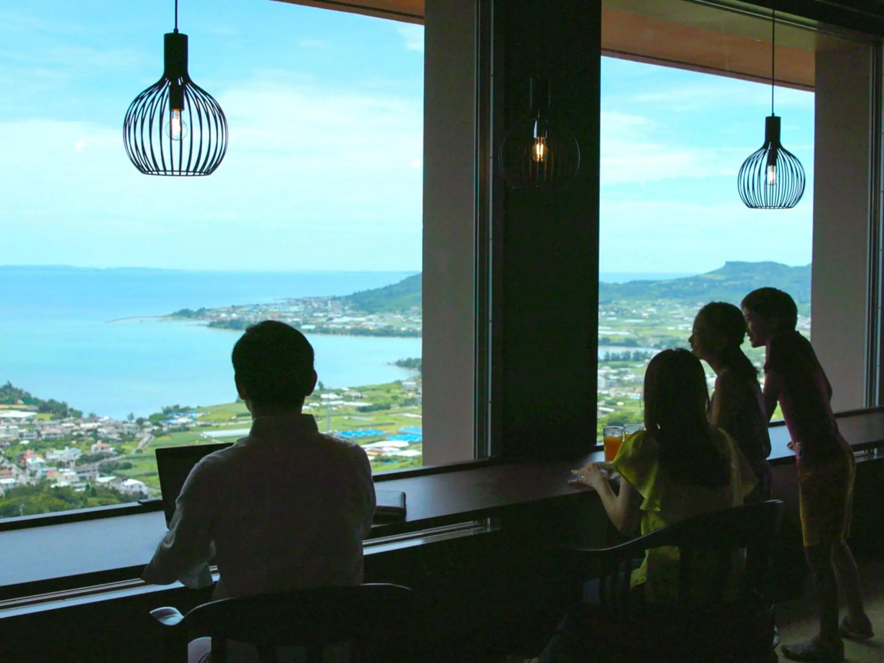 Lounge or bar in The Yuinchi Hotel Nanjo Lounge or bar in The Yuinchi Hotel Nanjo