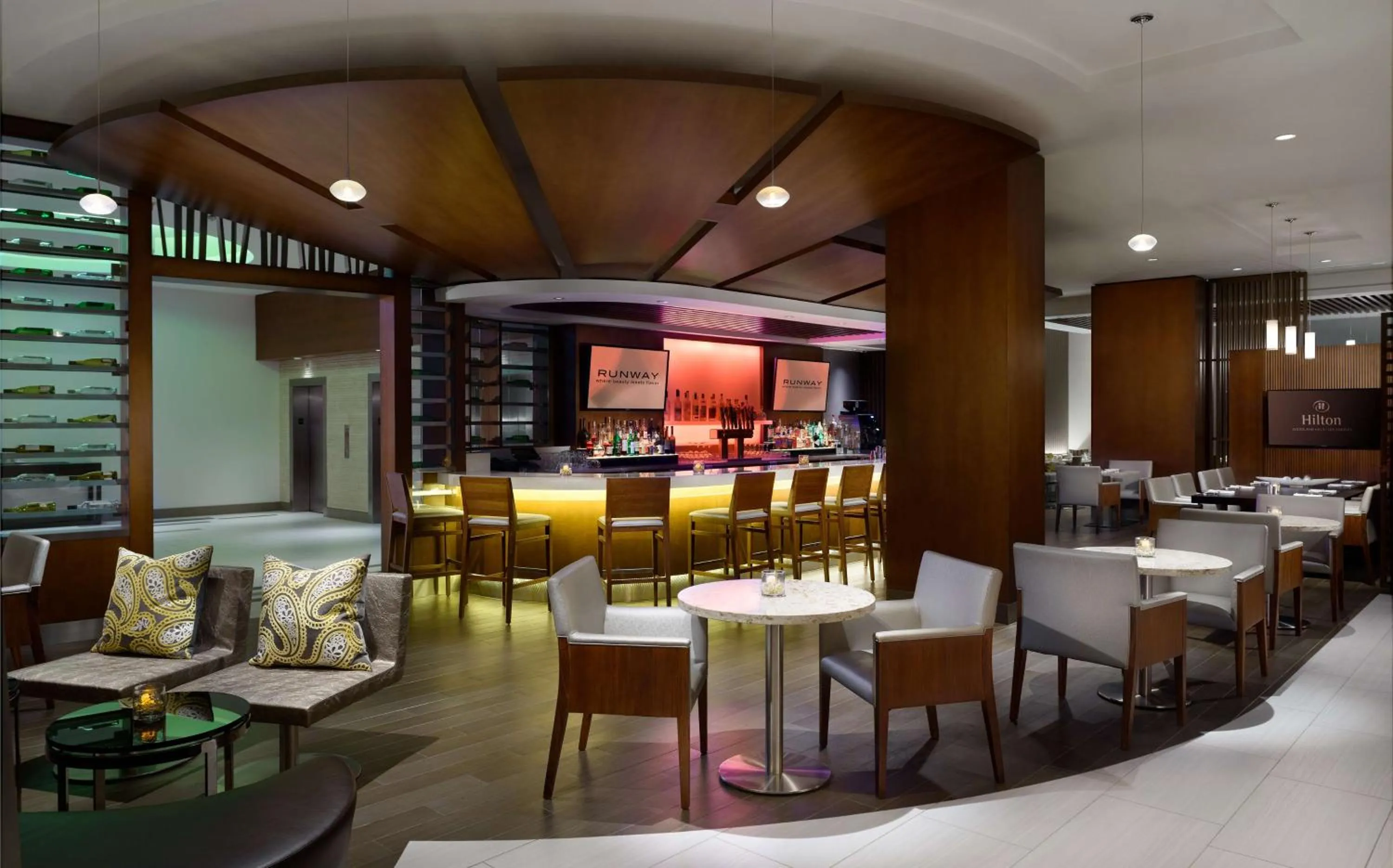 Restaurant/places to eat in Hilton Woodland Hills/ Los Angeles