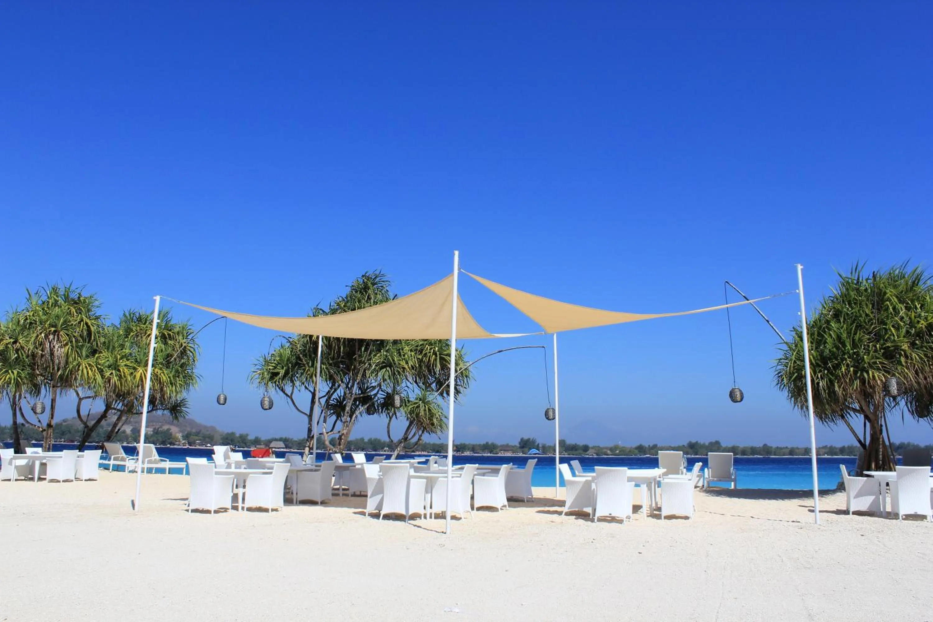 Restaurant/places to eat in MAHAMAYA Gili Meno