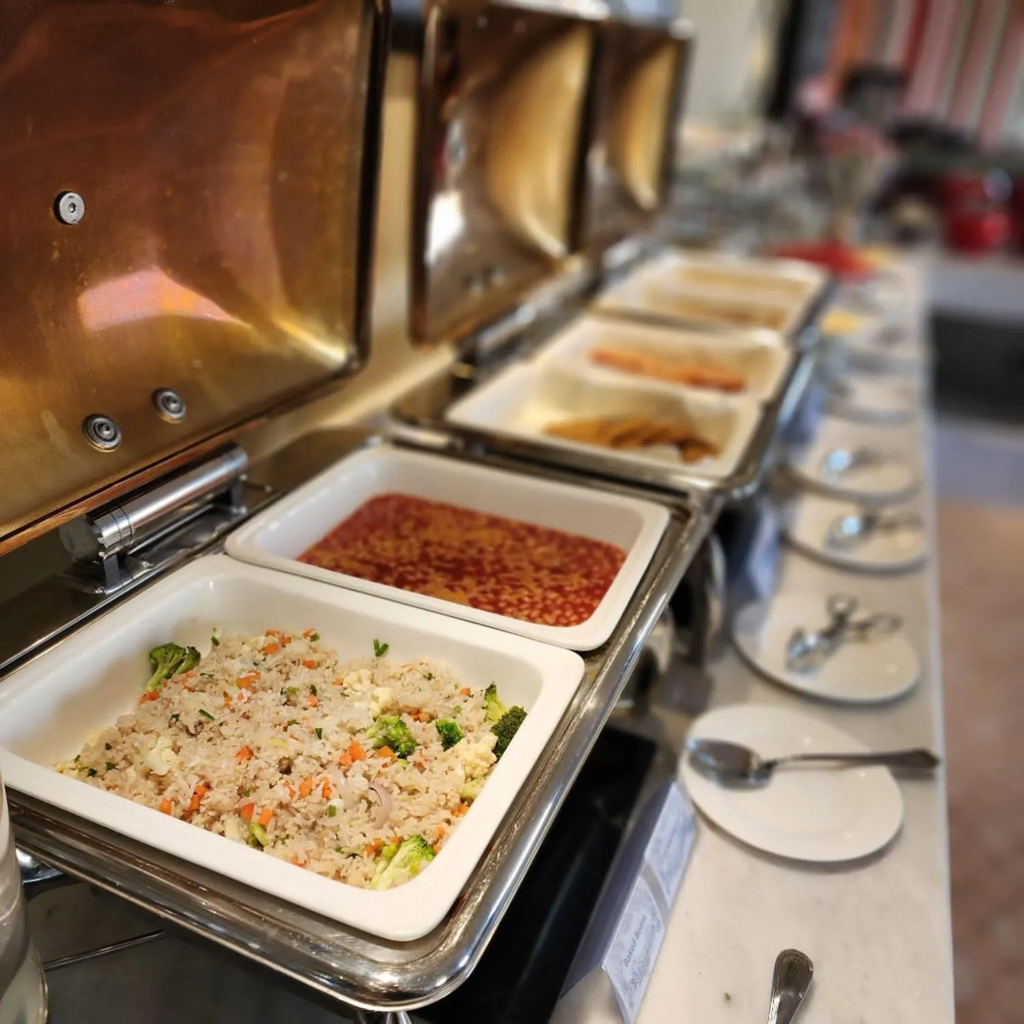 Breakfast in Al Hail Waves Hotel Managed By Centara