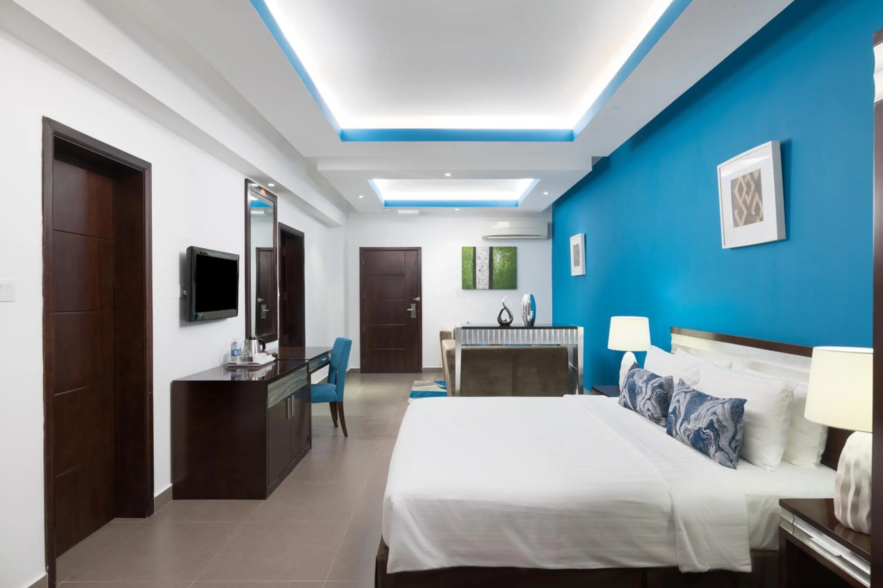 Bed in Al Hail Waves Hotel Managed By Centara