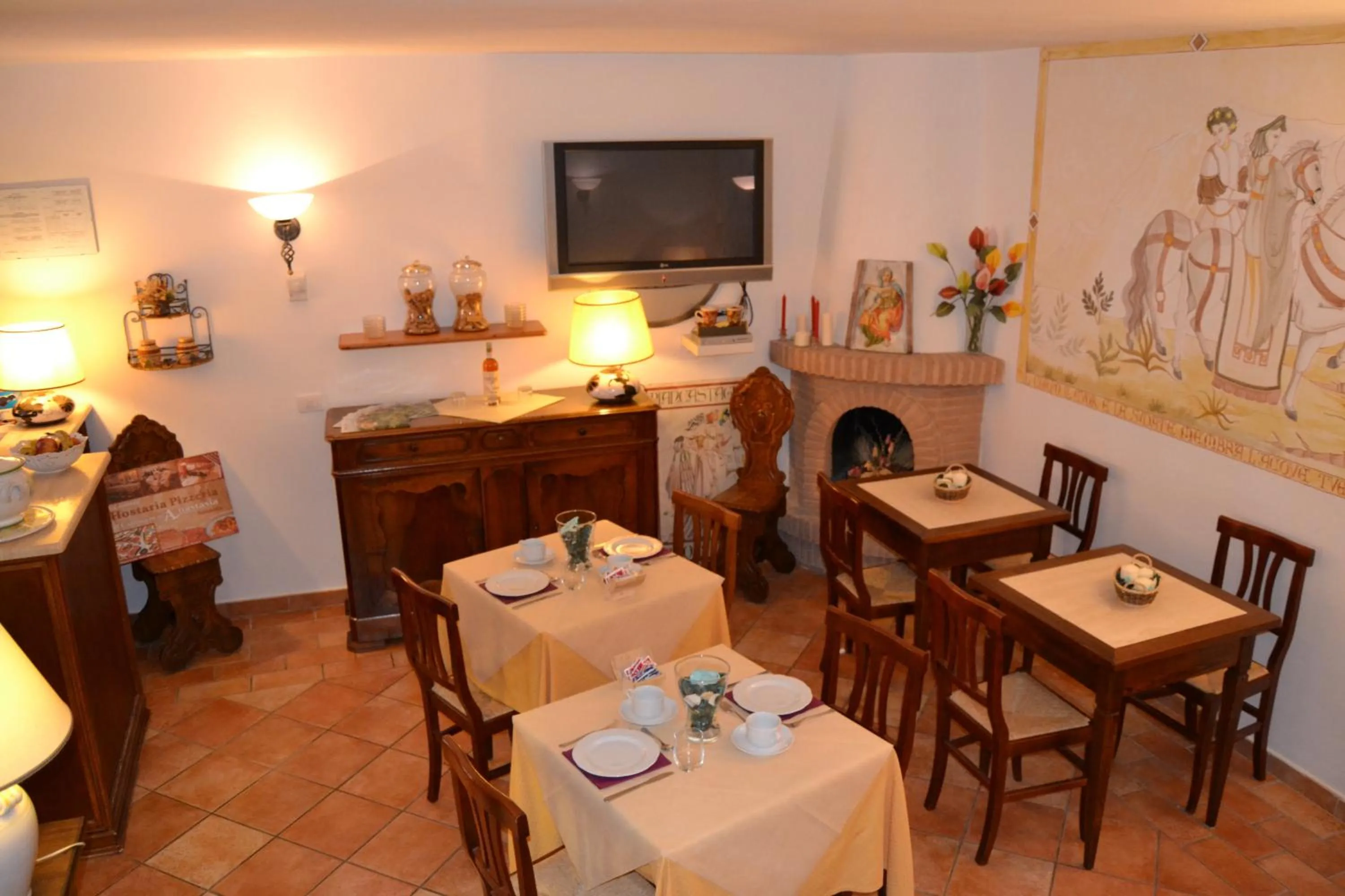 Restaurant/places to eat in Il Cantuccio