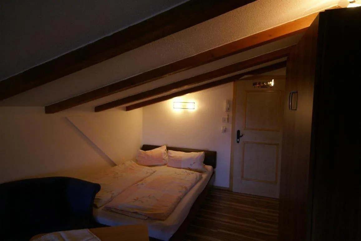 Bed in Appartement Gschwandtner