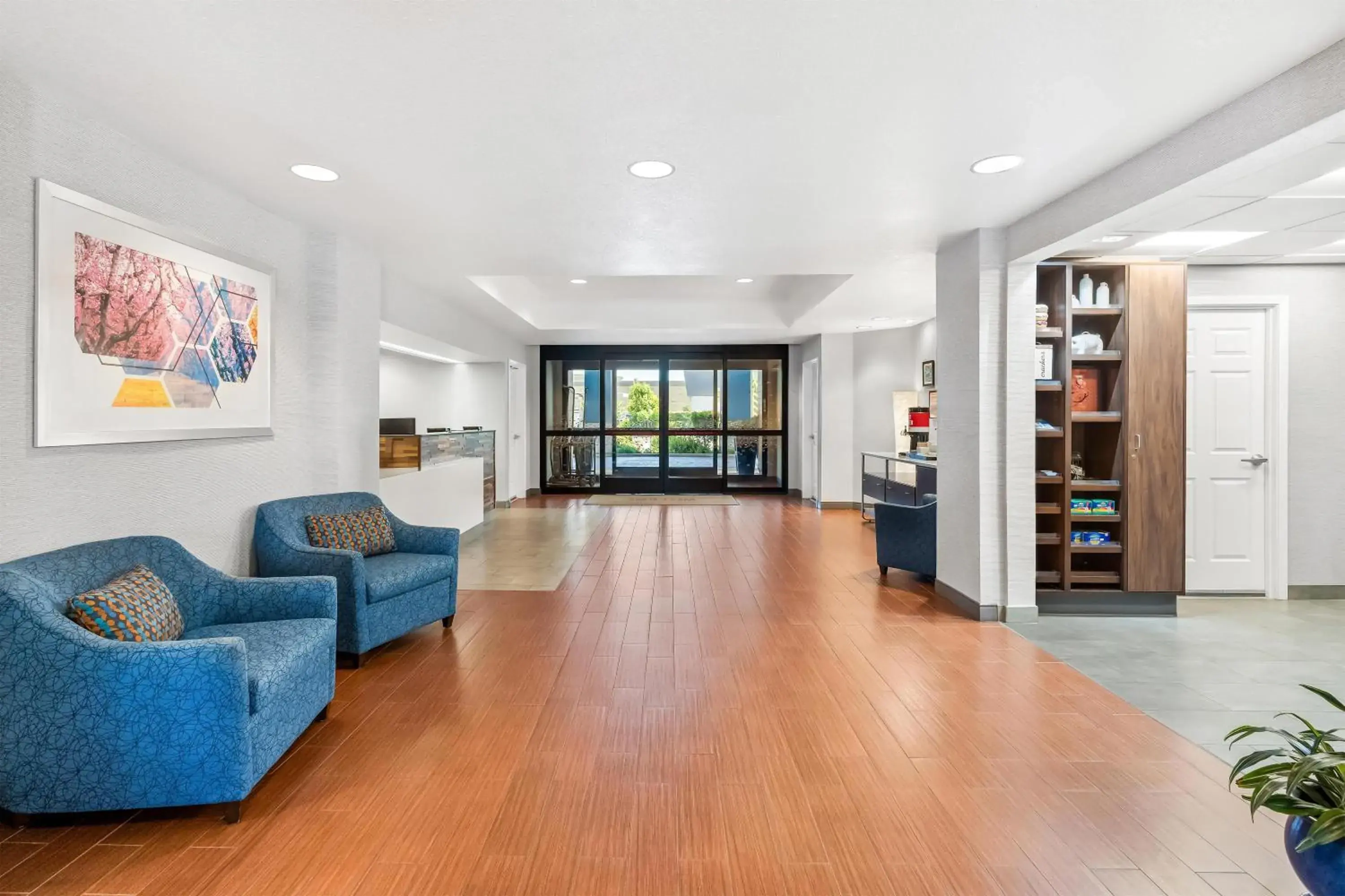 Lobby or reception in Hampton Inn & Suites Lathrop Lobby or reception in Hampton Inn & Suites Lathrop