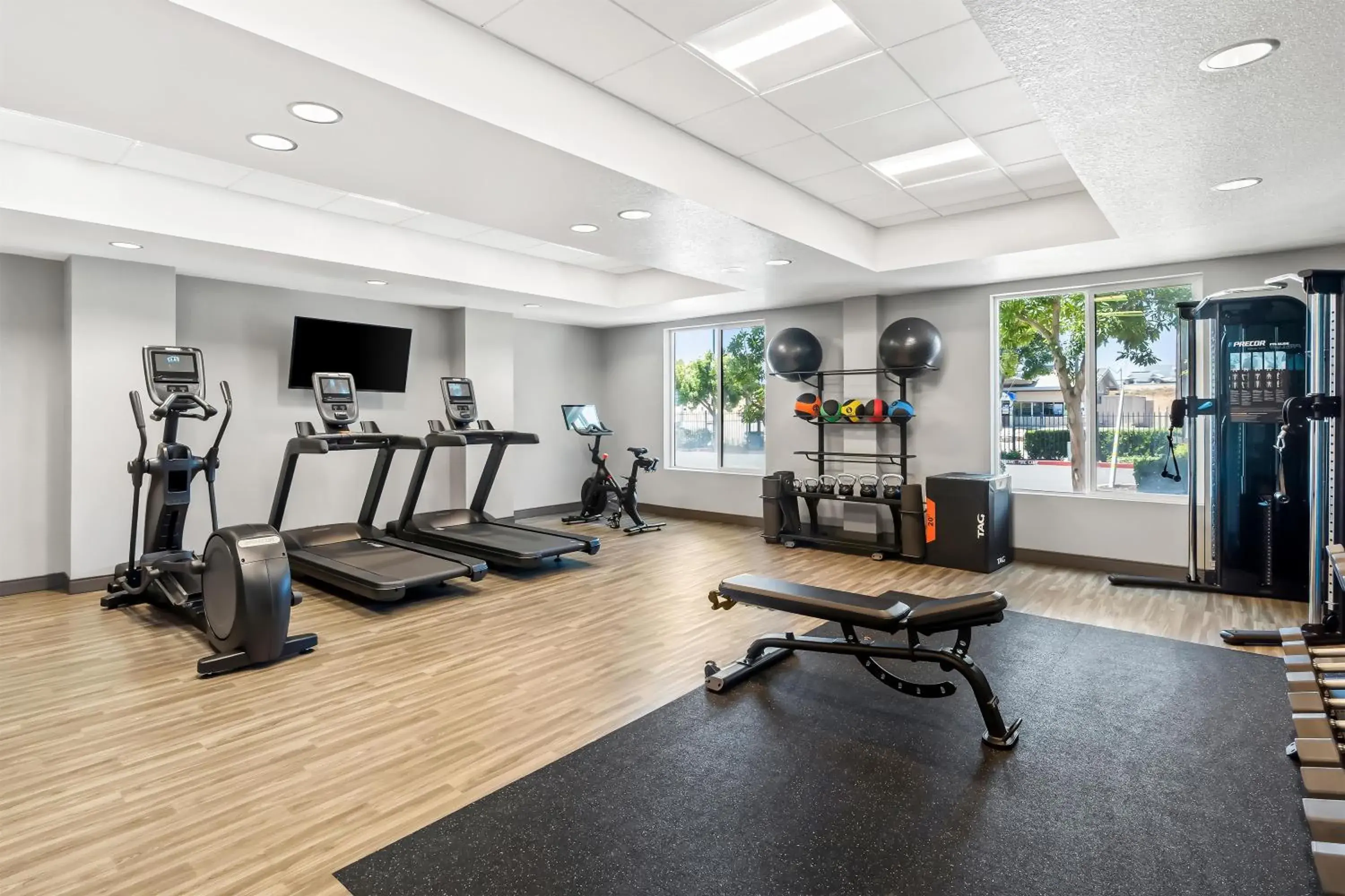 Fitness centre/facilities in Hampton Inn & Suites Lathrop Fitness centre/facilities in Hampton Inn & Suites Lathrop