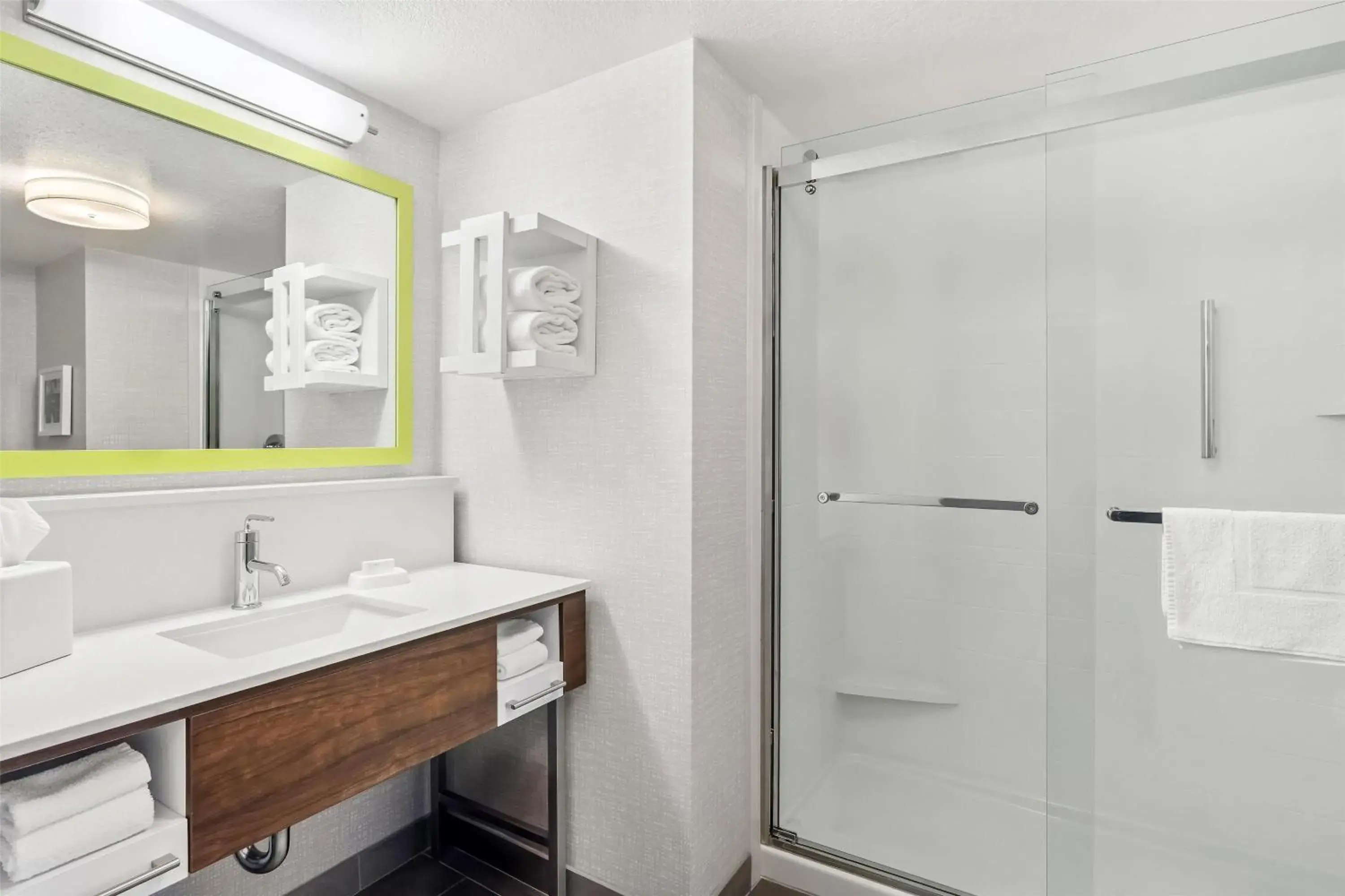 Bathroom in Hampton Inn & Suites Lathrop Bathroom in Hampton Inn & Suites Lathrop