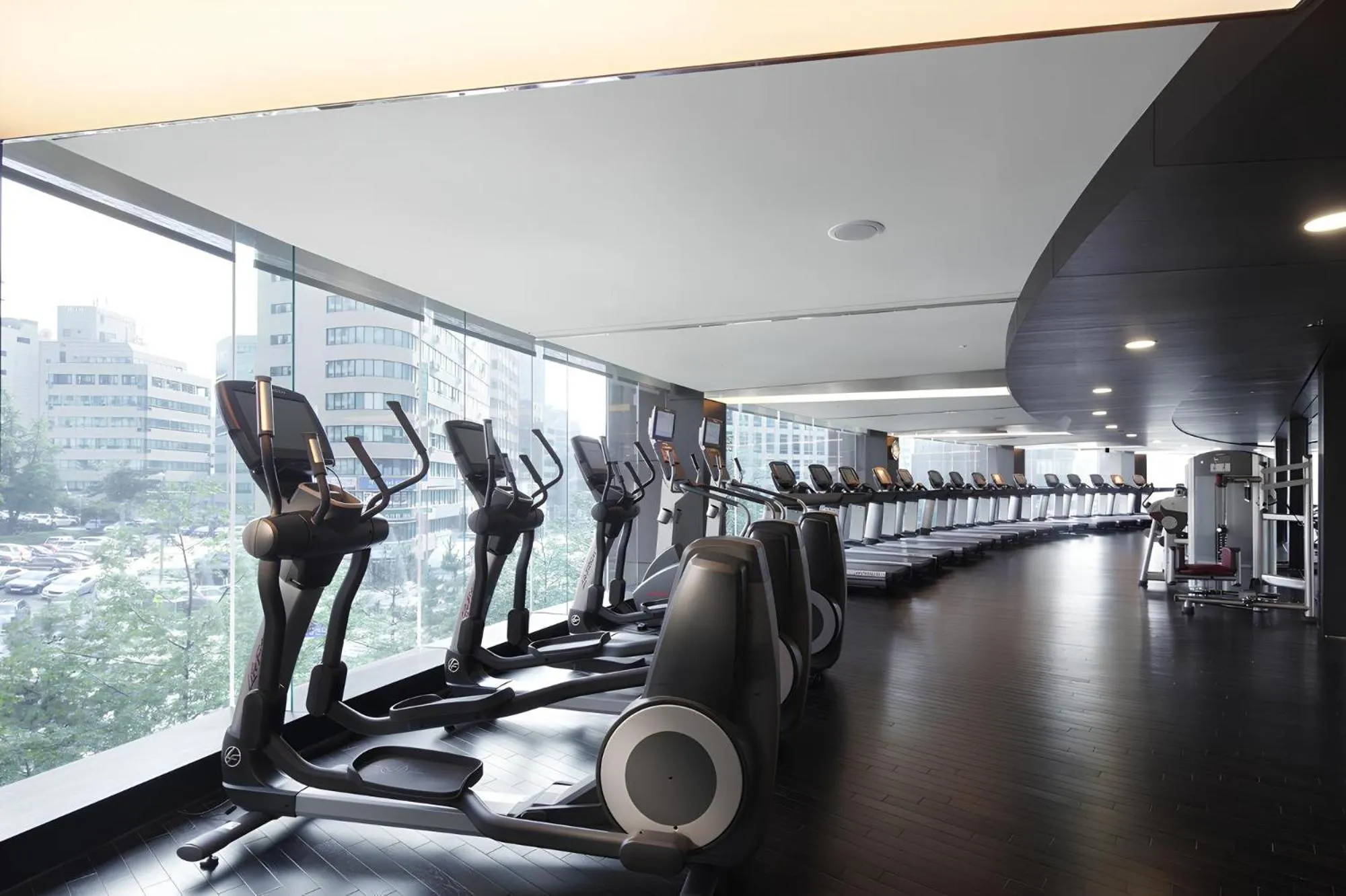 Fitness centre/facilities in Westin Josun Seoul Hotel