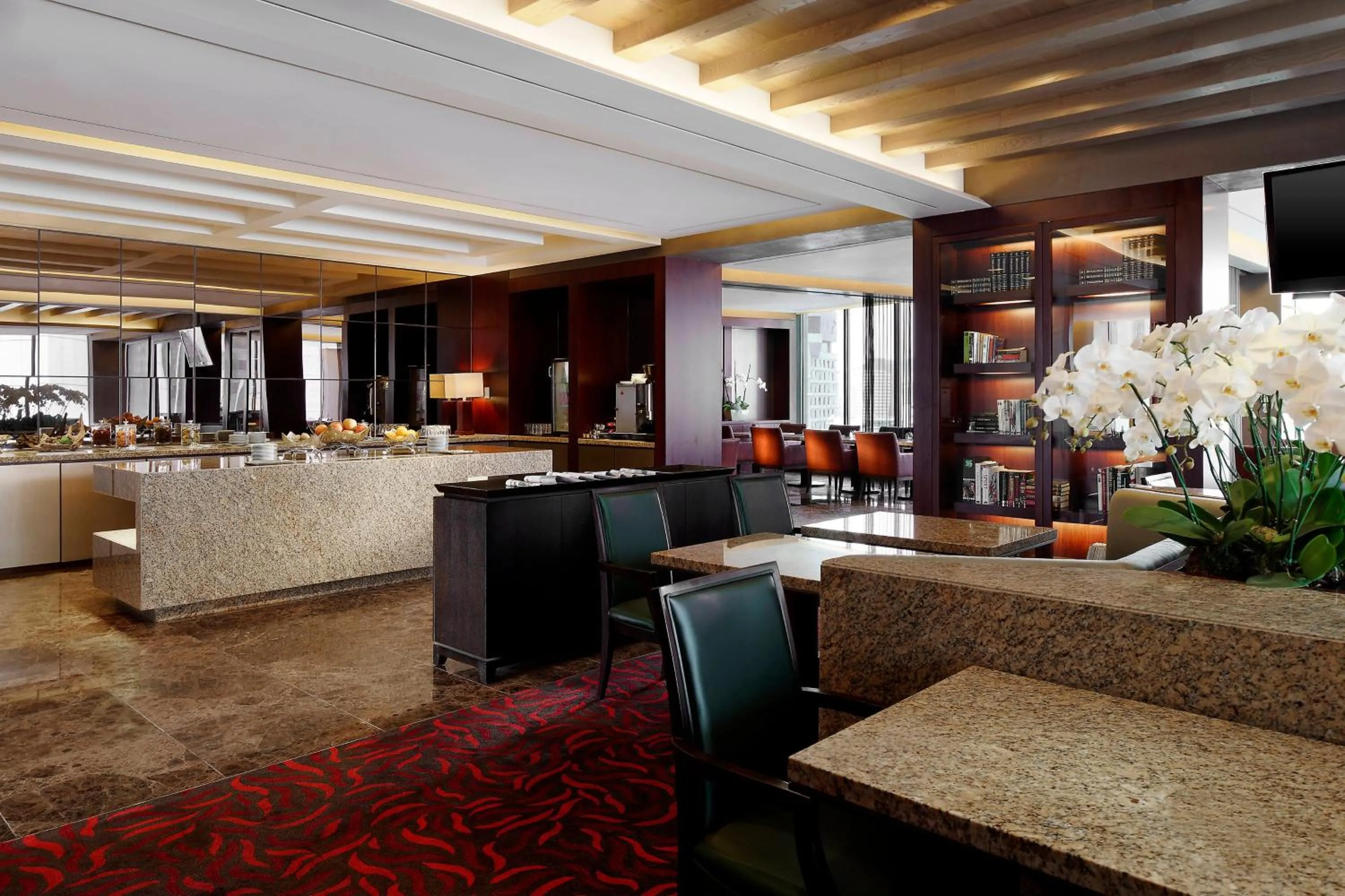 Lounge or bar in Westin Josun Seoul Hotel