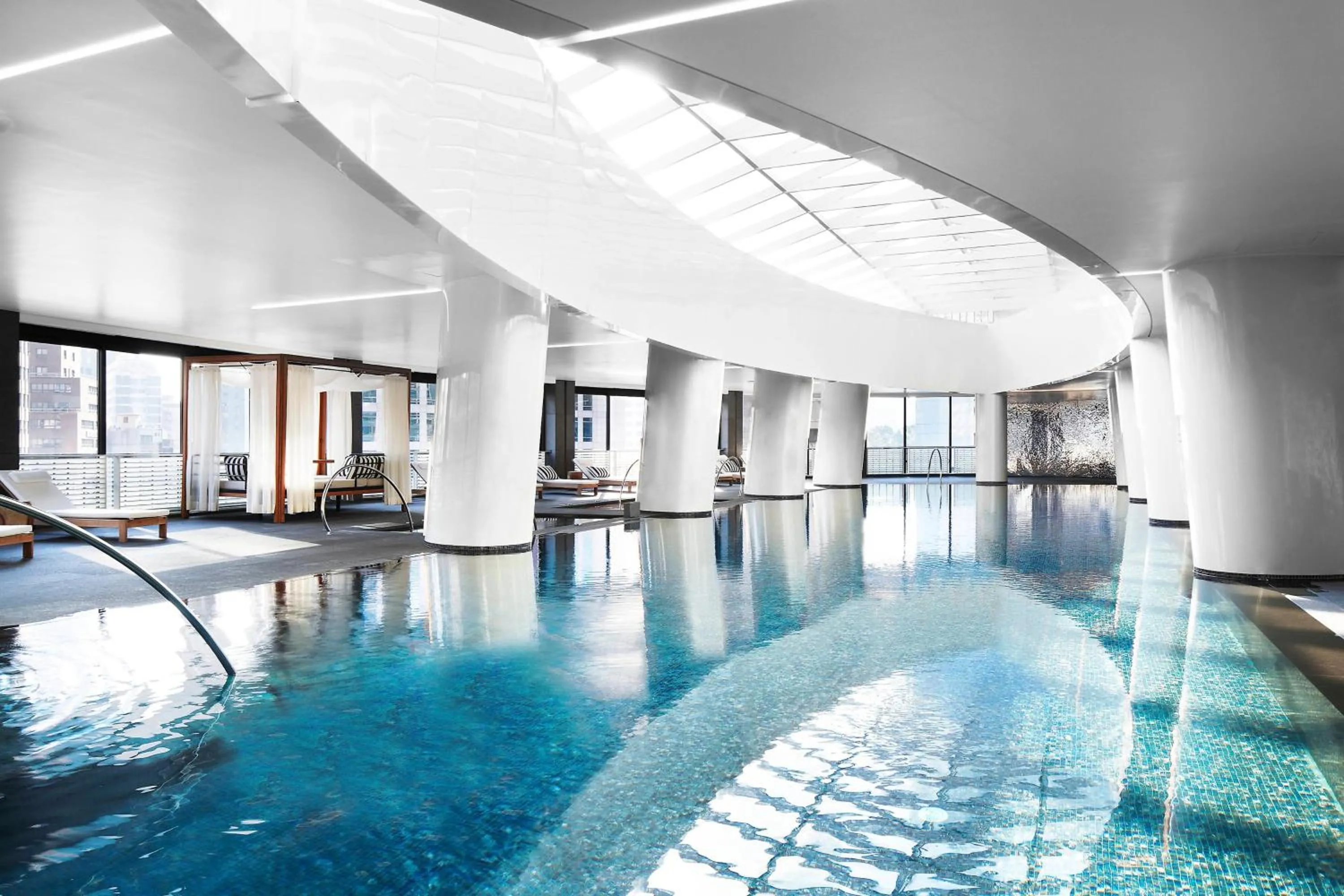 Swimming pool in Westin Josun Seoul Hotel