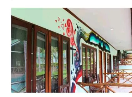 Chill Out Bar and Bungalows