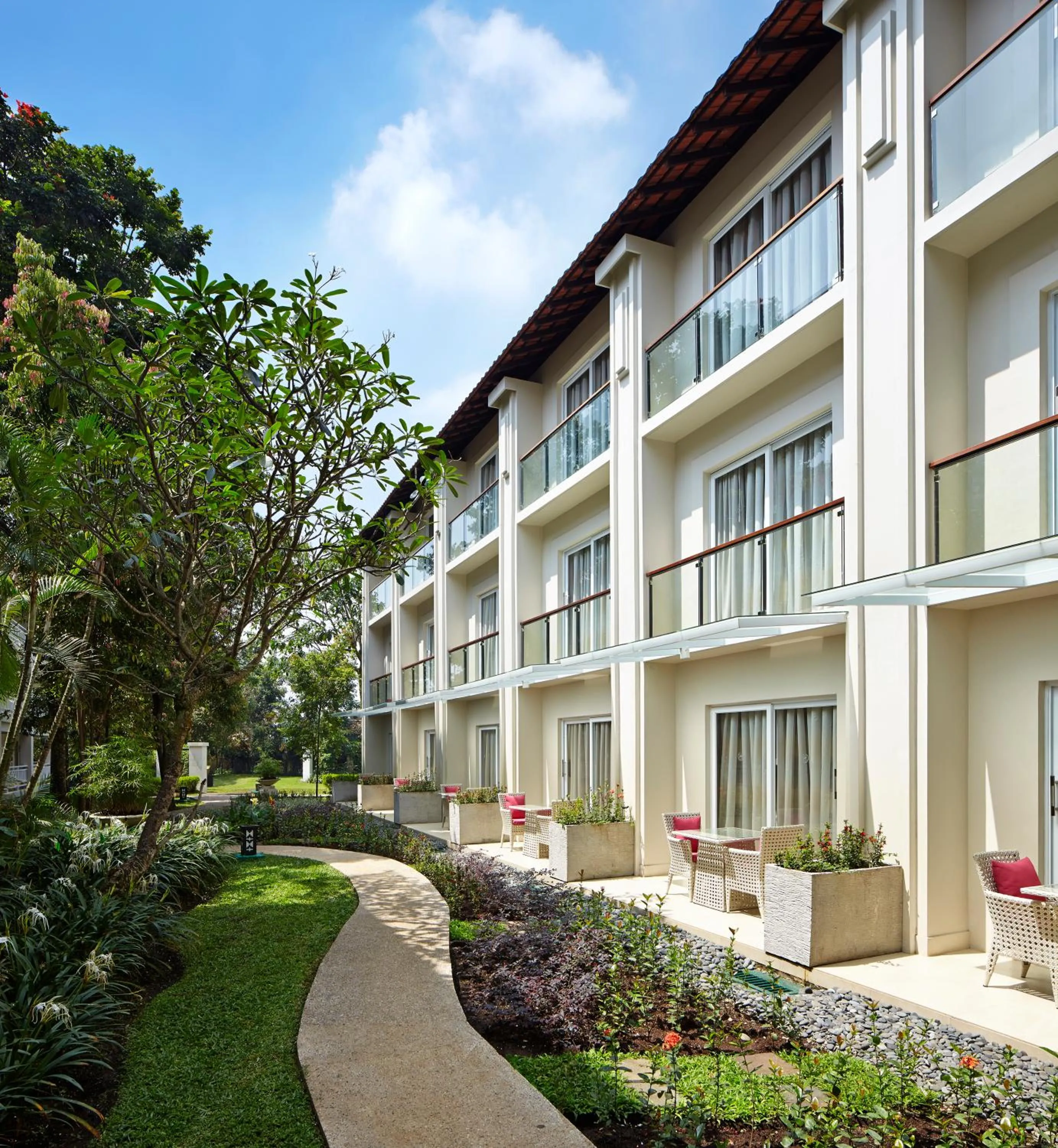 Garden in Sheraton Bandung Hotel & Towers