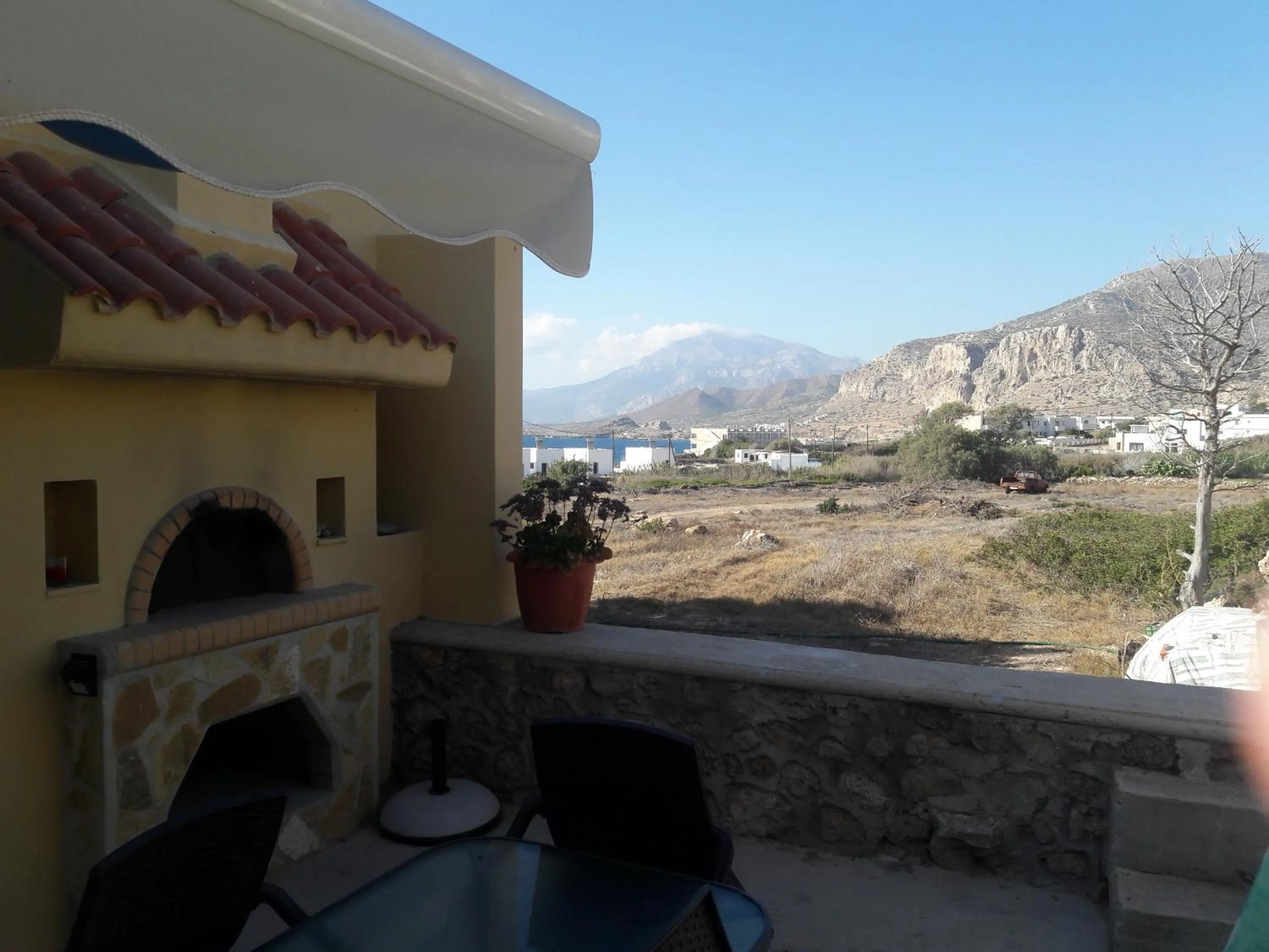 Montemar Studios & Apartments