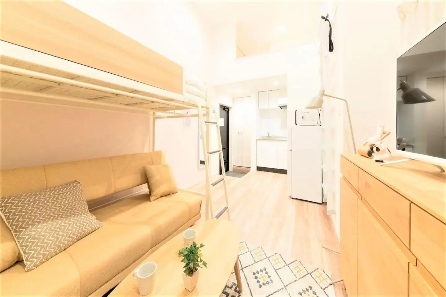 Living room in TRIP POD SUMIYOSHI C Living room in TRIP POD SUMIYOSHI C