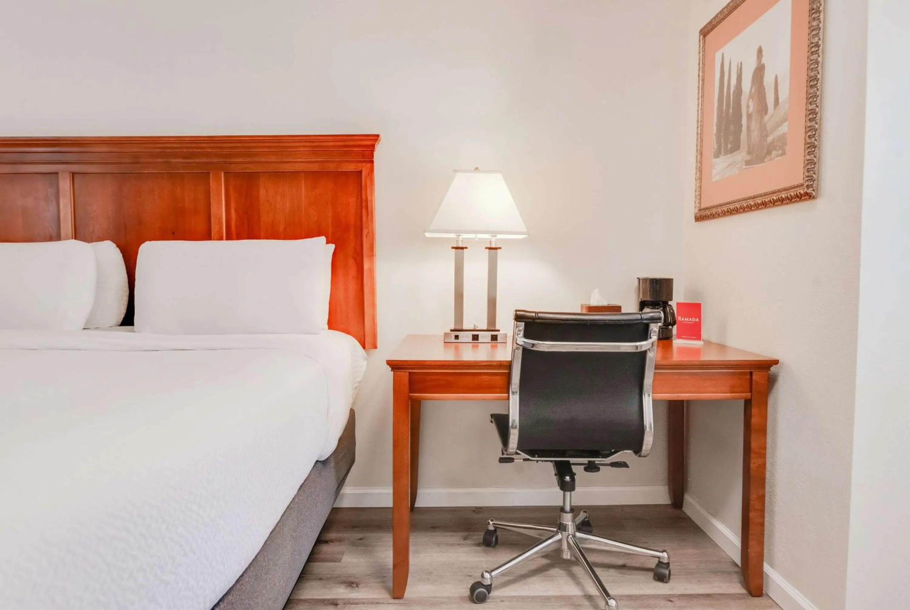 Photo of the whole room, Bed in Ramada by Wyndham Mountain View