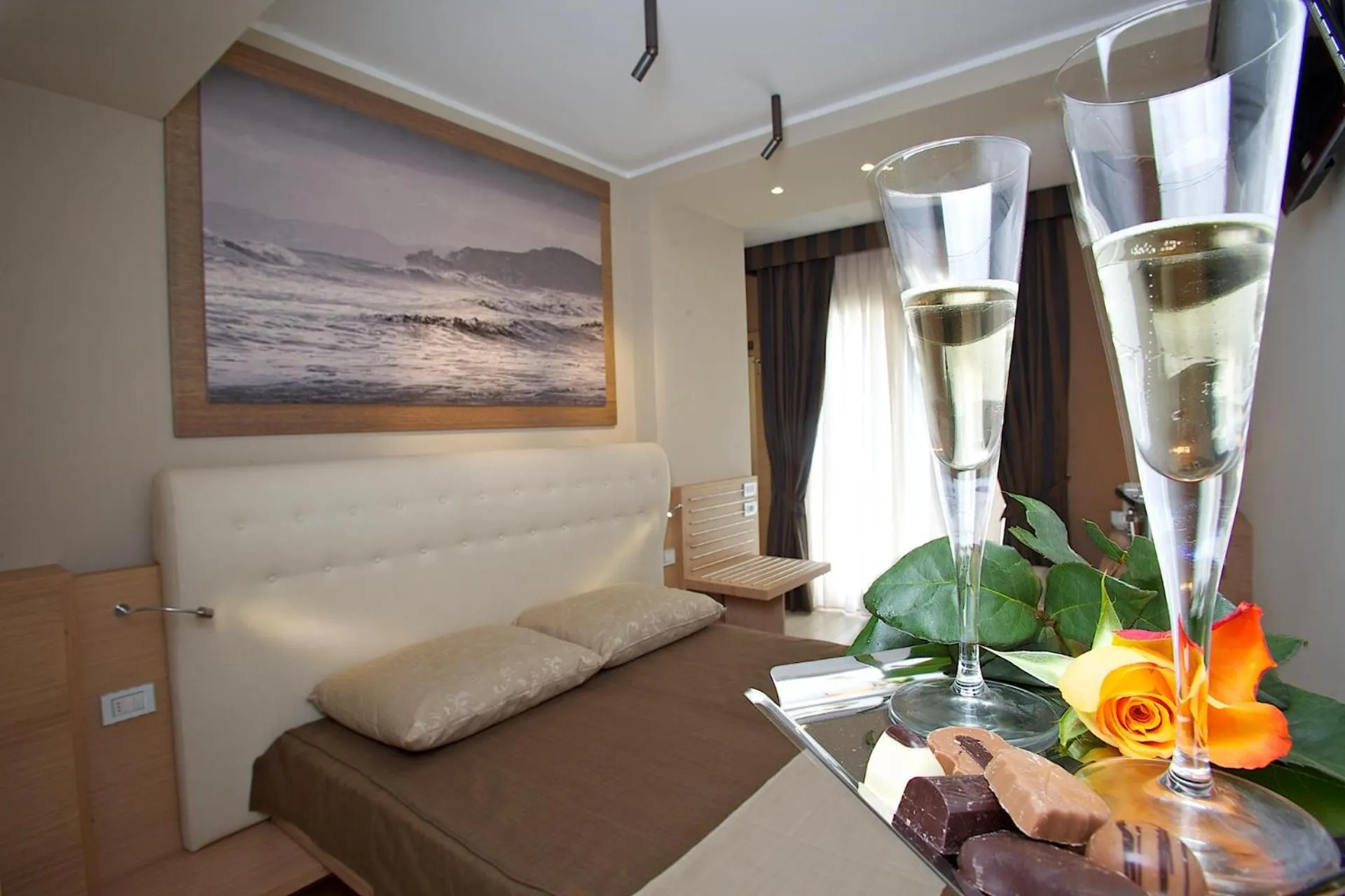 Bedroom in Hotel C'era Una Volta