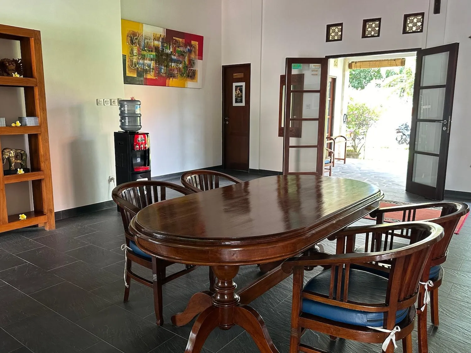 Bale Solah Lombok Holiday Resort