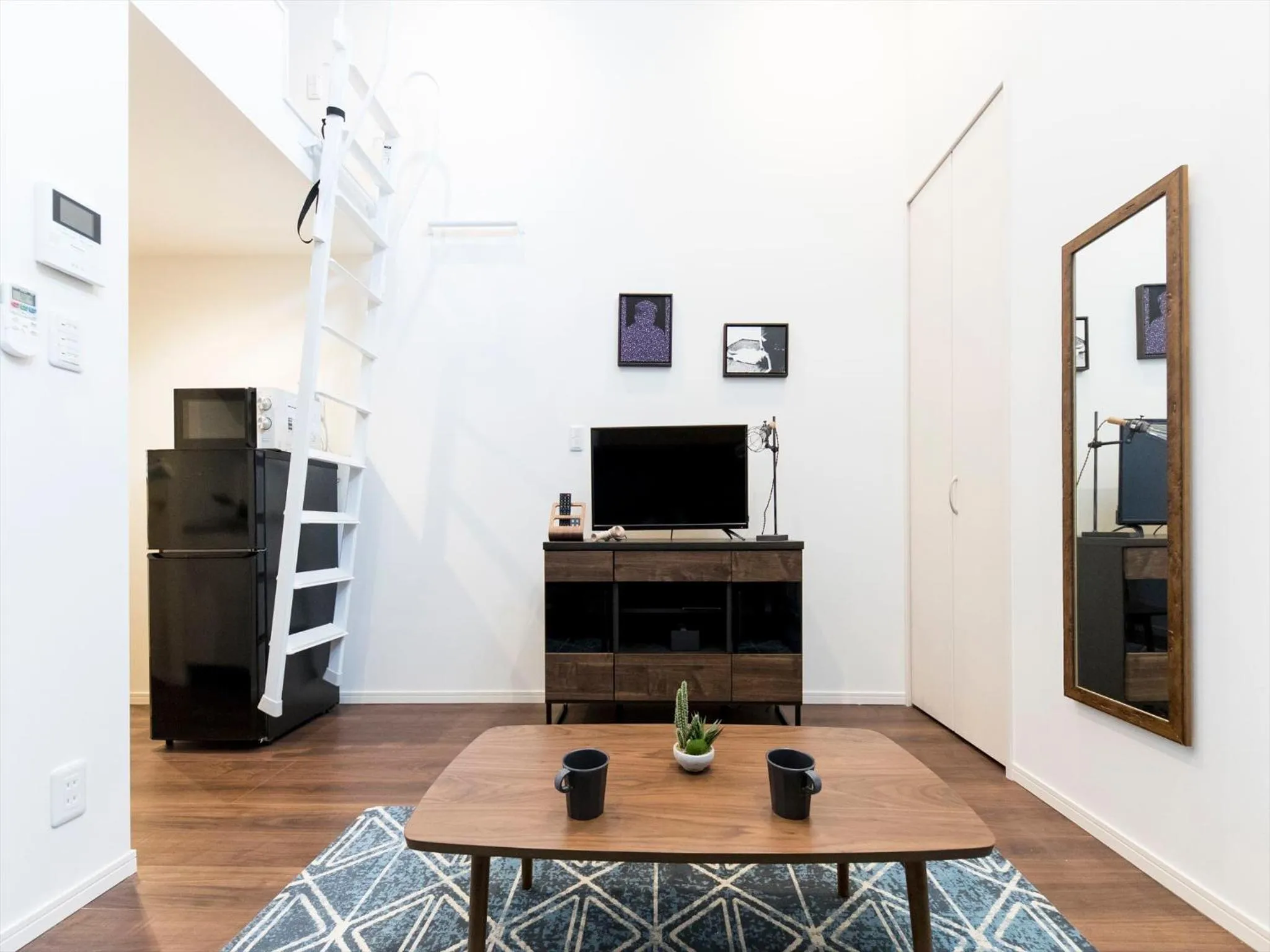 Living room in TRIP POD SUMIYOSHI A