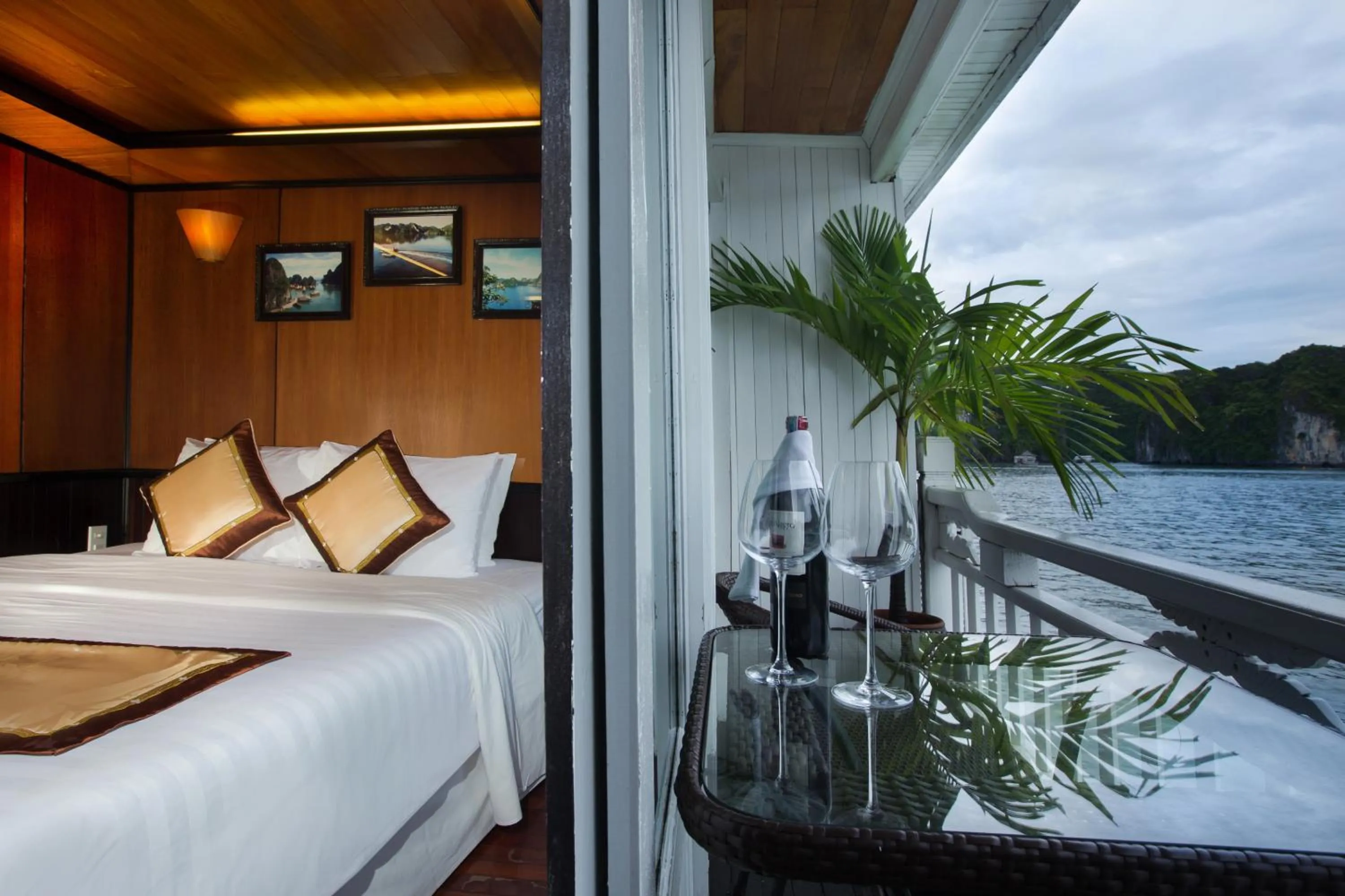 Balcony/Terrace in Syrena Cruises