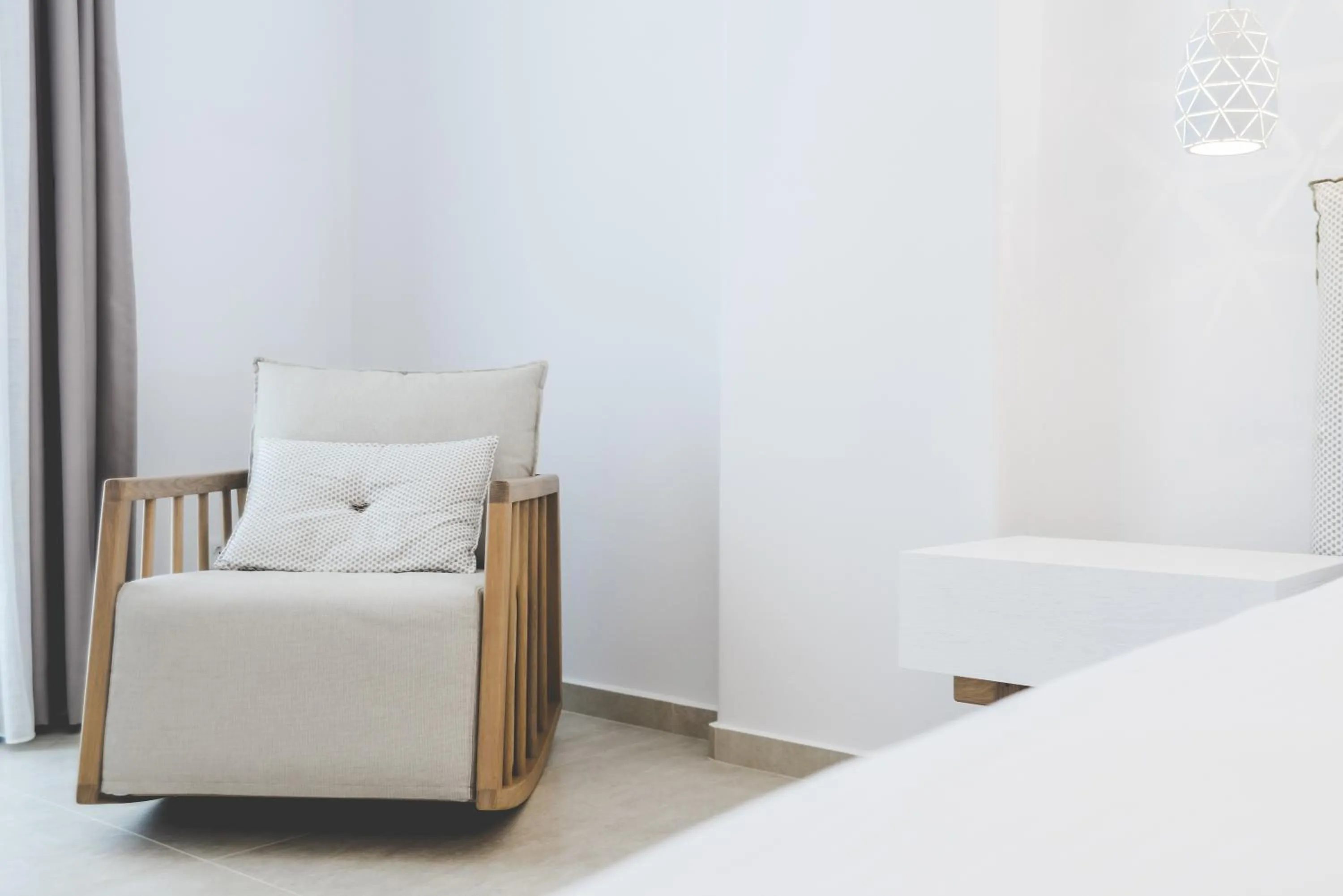 Seating area, Bed in Super Paradise Hotel