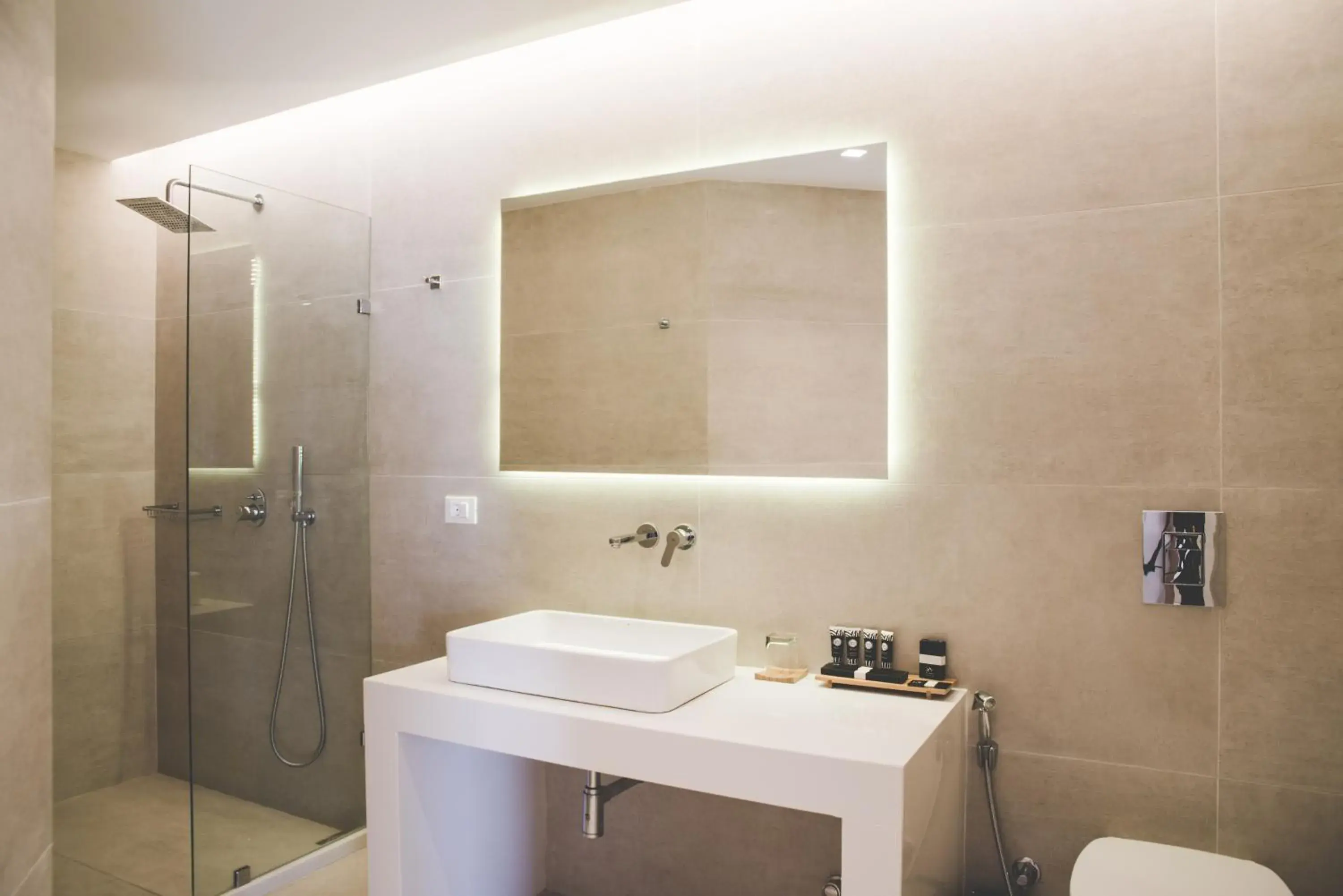 Super Paradise Junior Sea View Suite in Super Paradise Hotel Super Paradise Junior Sea View Suite in Super Paradise Hotel