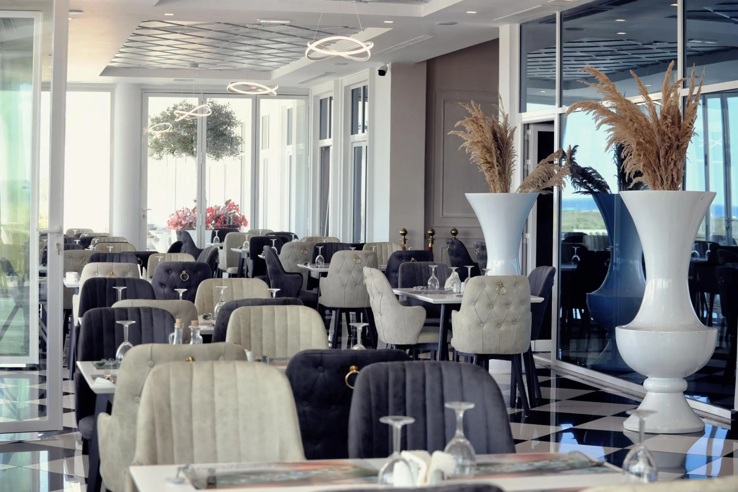 Property building in Velipoja Grand Europa Resort Affiliated by Meliá