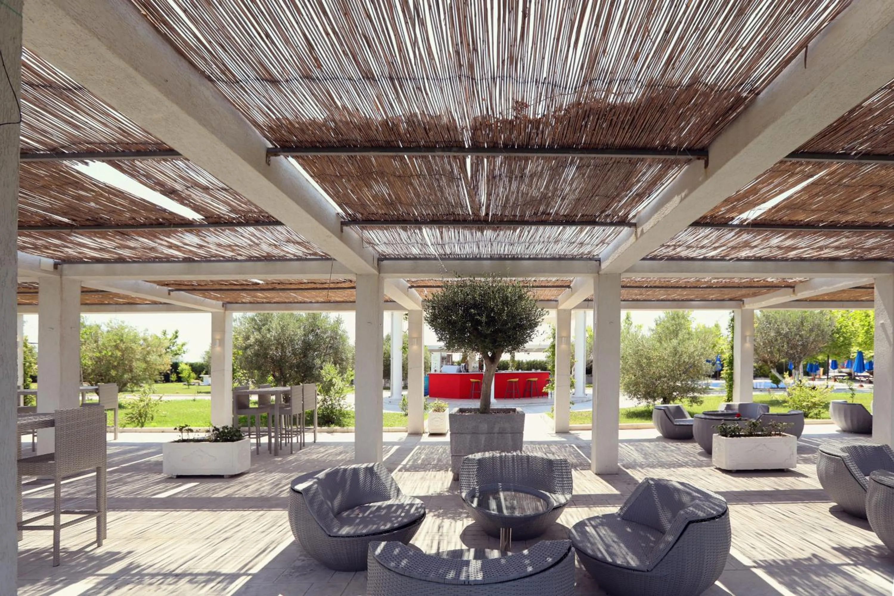 Lounge or bar in Velipoja Grand Europa Resort, Affiliated by Melia