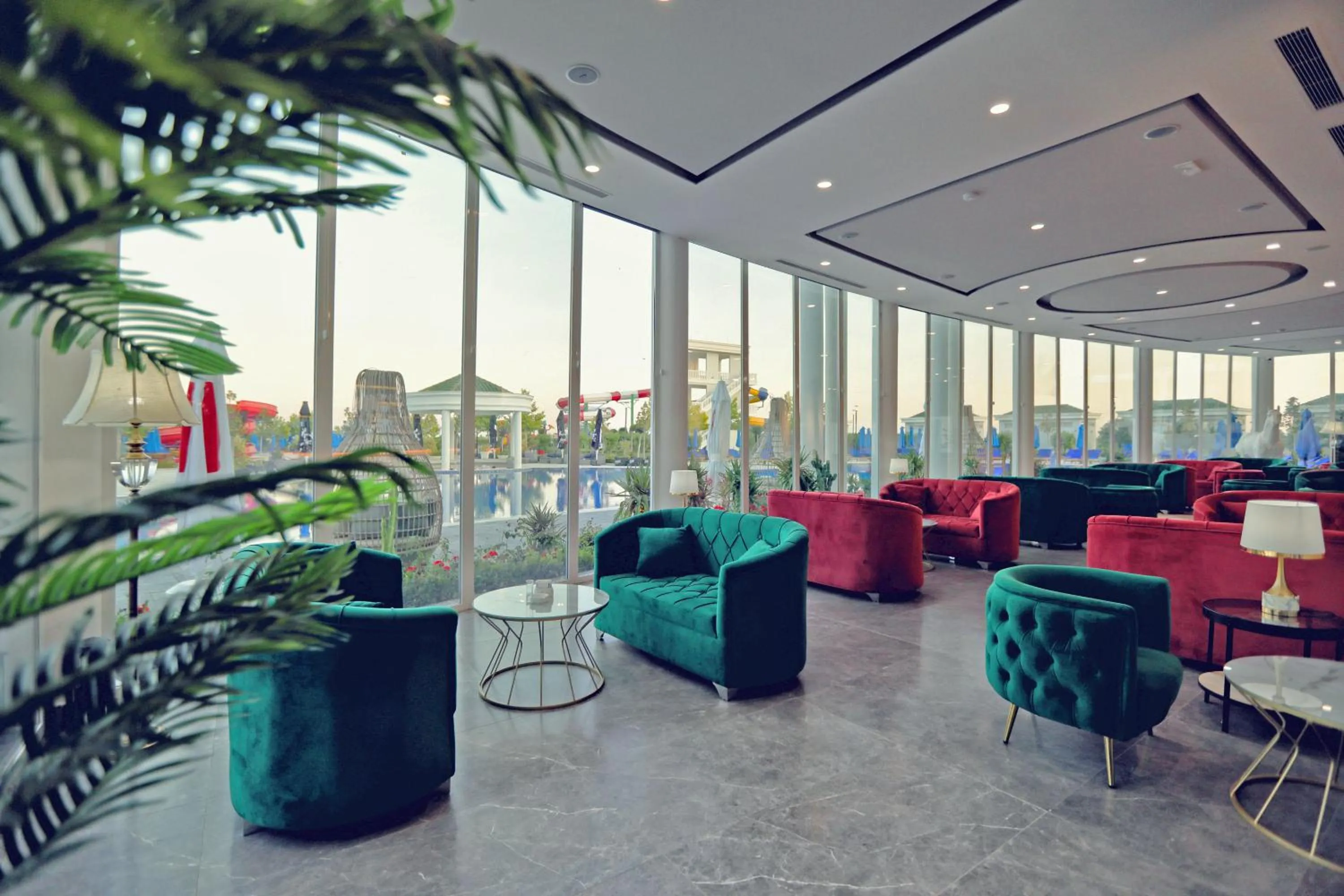 Lounge or bar in Velipoja Grand Europa Resort, Affiliated by Melia