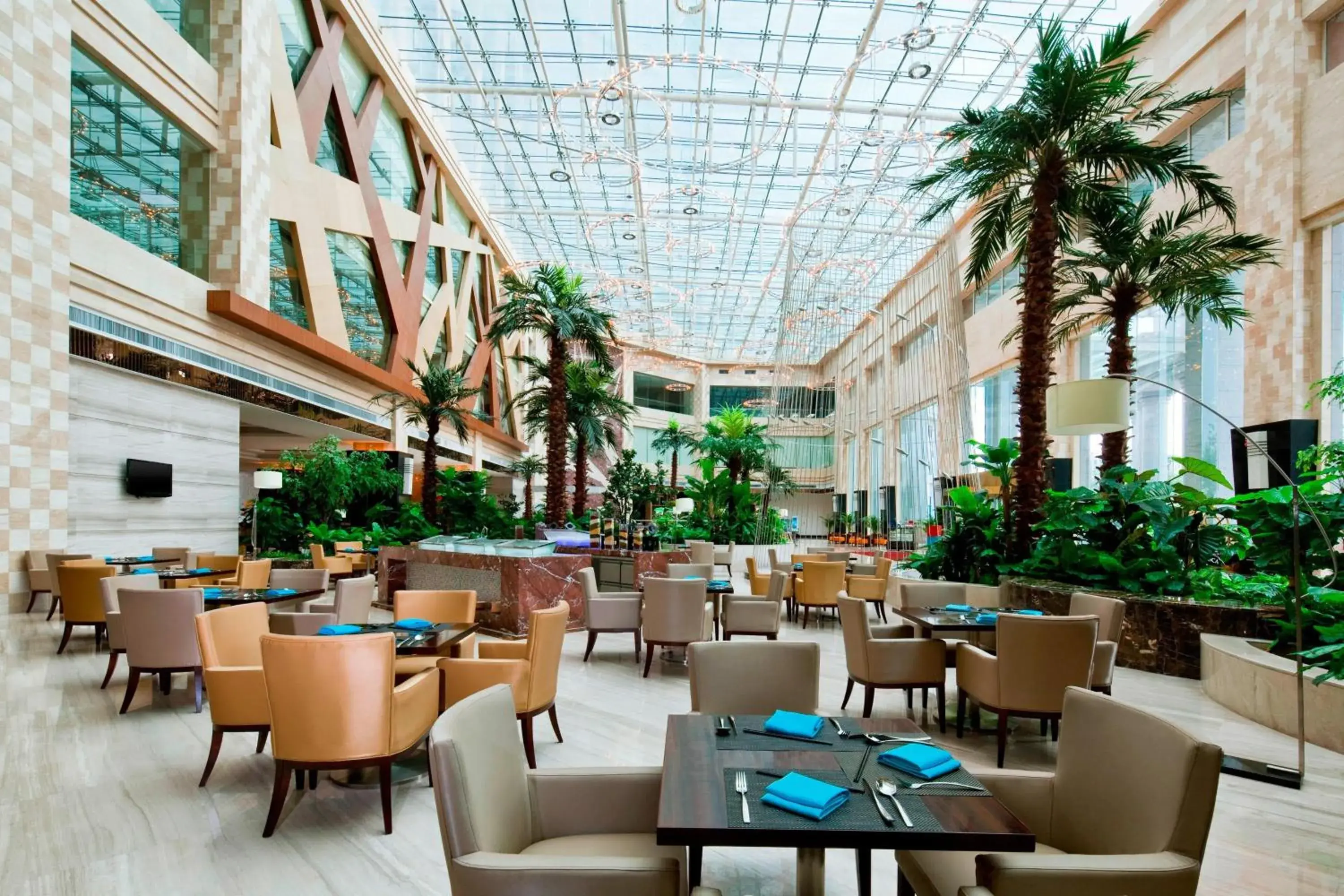 Restaurant/places to eat in Four Points by Sheraton Qingdao, Chengyang Restaurant/places to eat in Four Points by Sheraton Qingdao, Chengyang